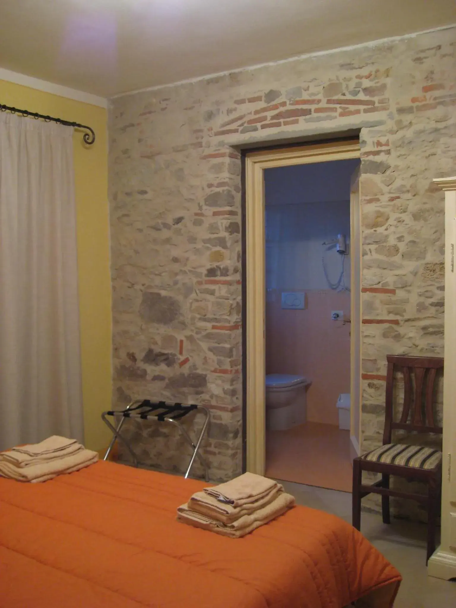 Double Room with Private Bathroom in Corte Capitani Double Room with Private Bathroom in Corte Capitani