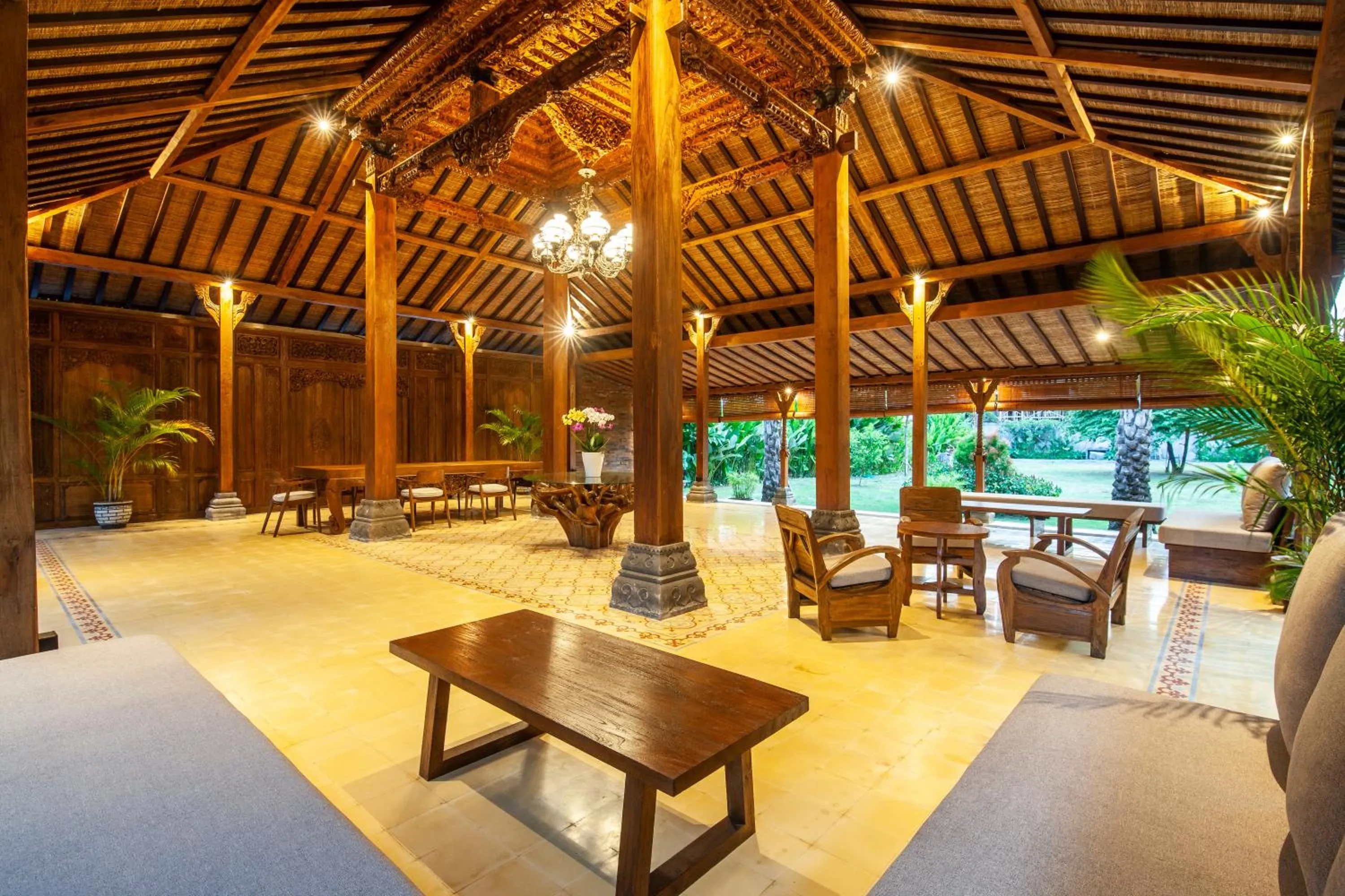 Lobby or reception in Griya Shanti Suites