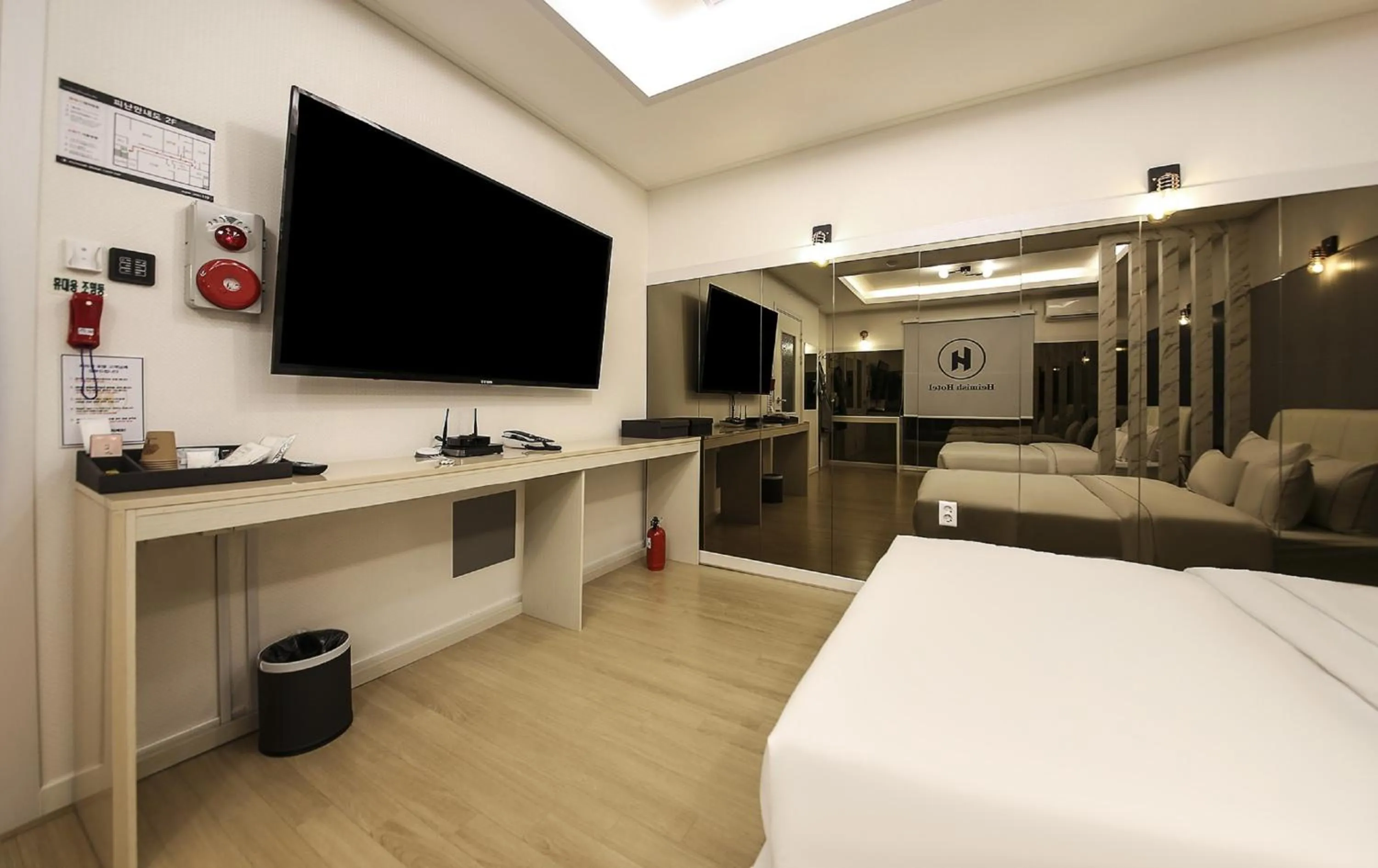 Decorative detail, Bed in Heimish Hotel