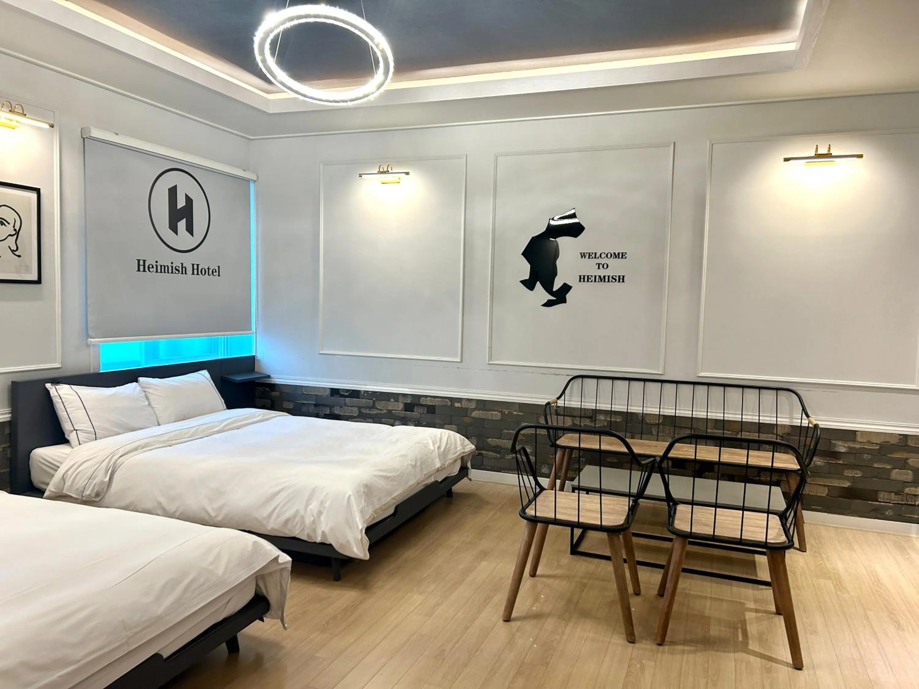 Bed in Heimish Hotel