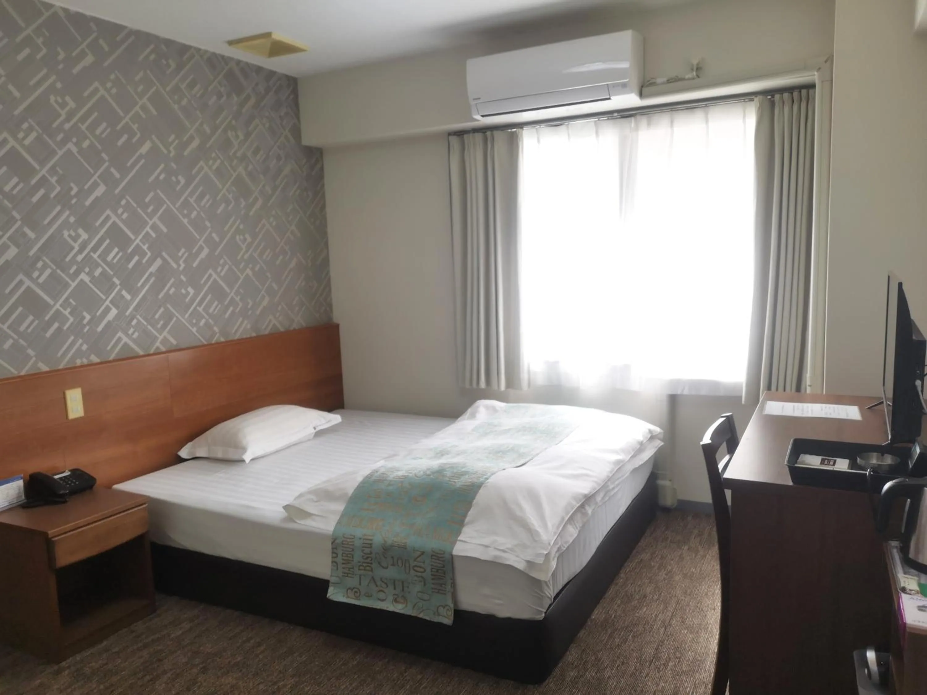 Bed in Business Hotel Azuma