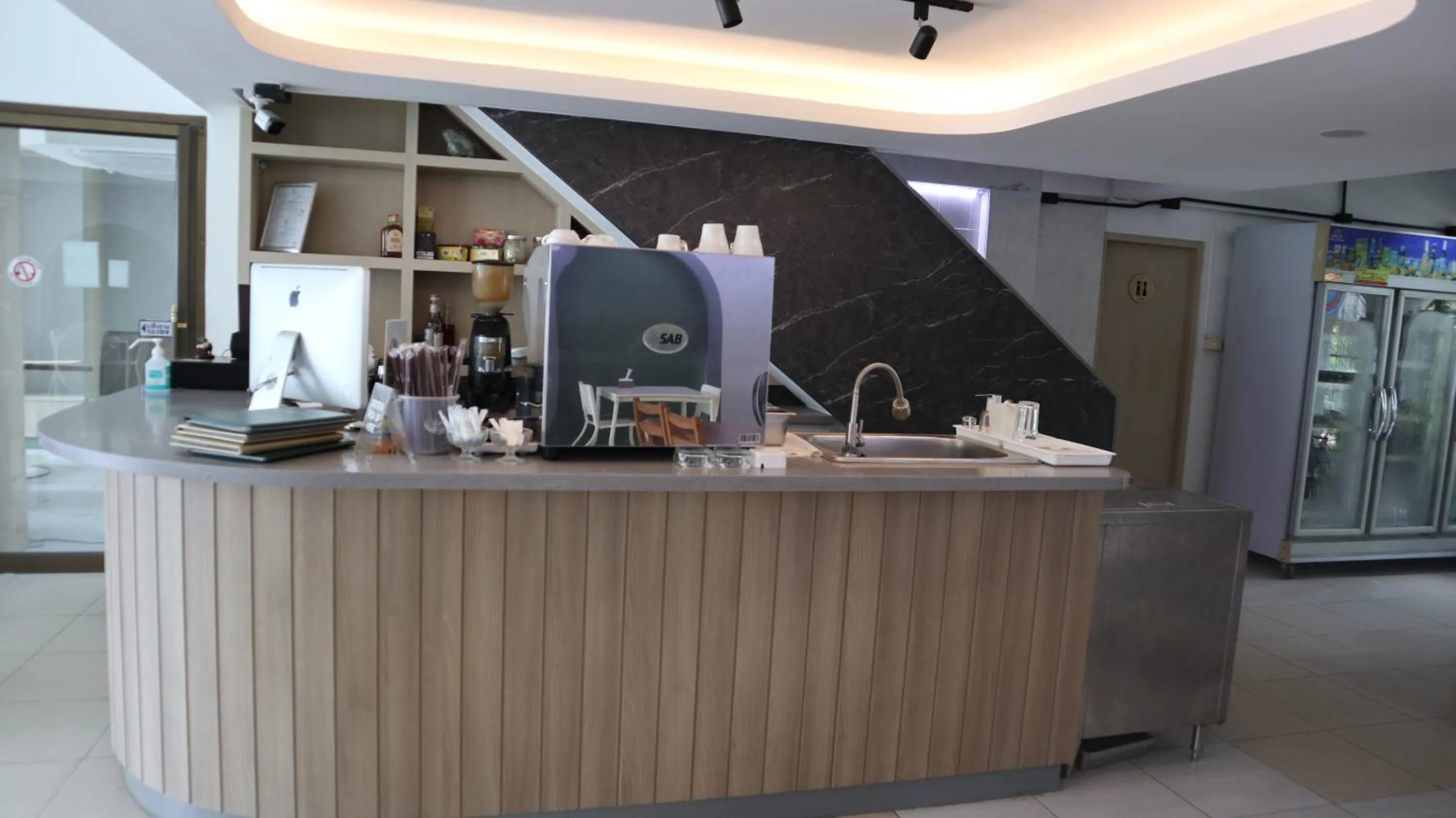 Communal lounge/ TV room in Patong Triple P