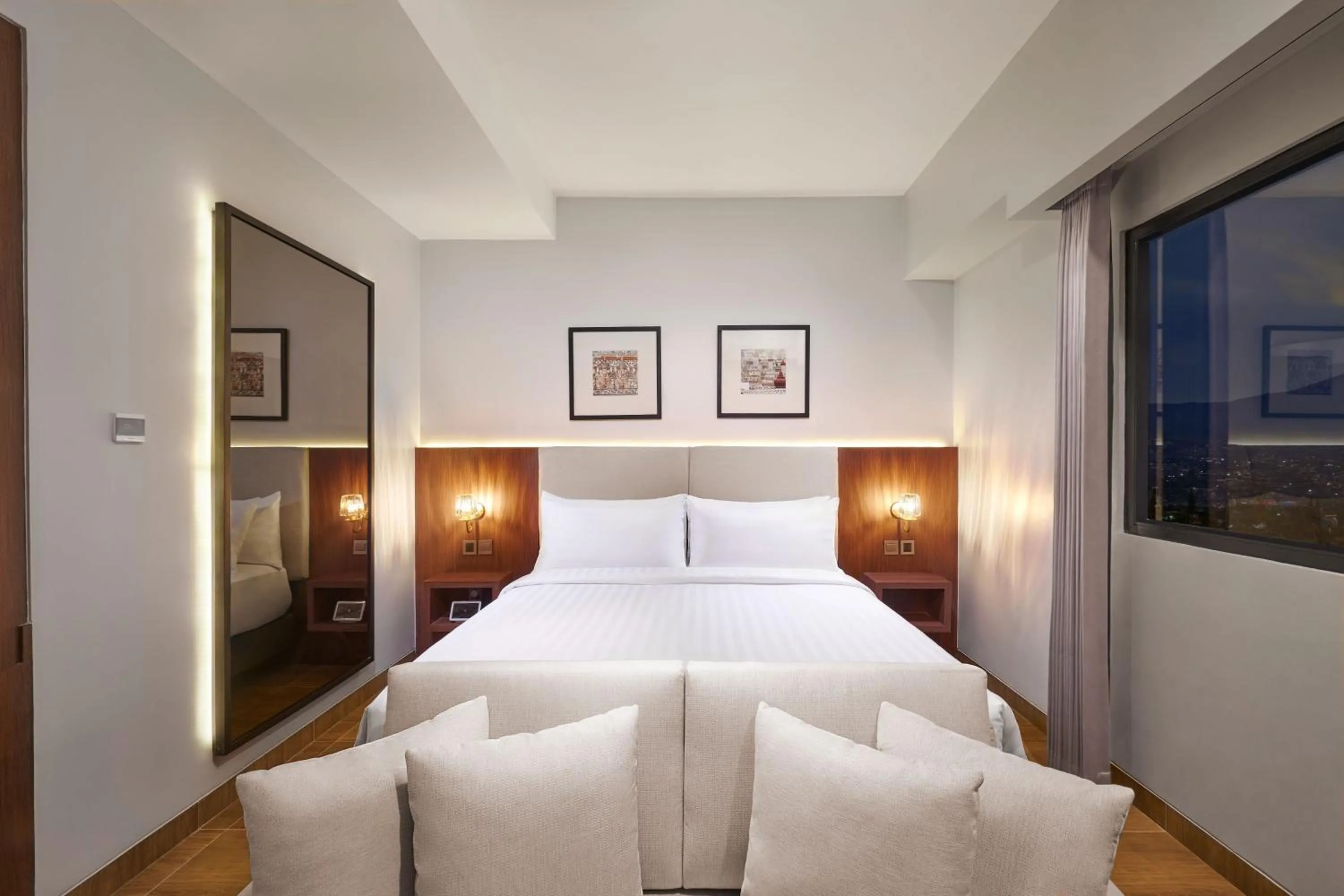 Bedroom, Bed in The Alana Hotel Malang