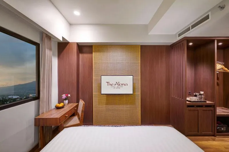 Bedroom, Bed in The Alana Hotel Malang