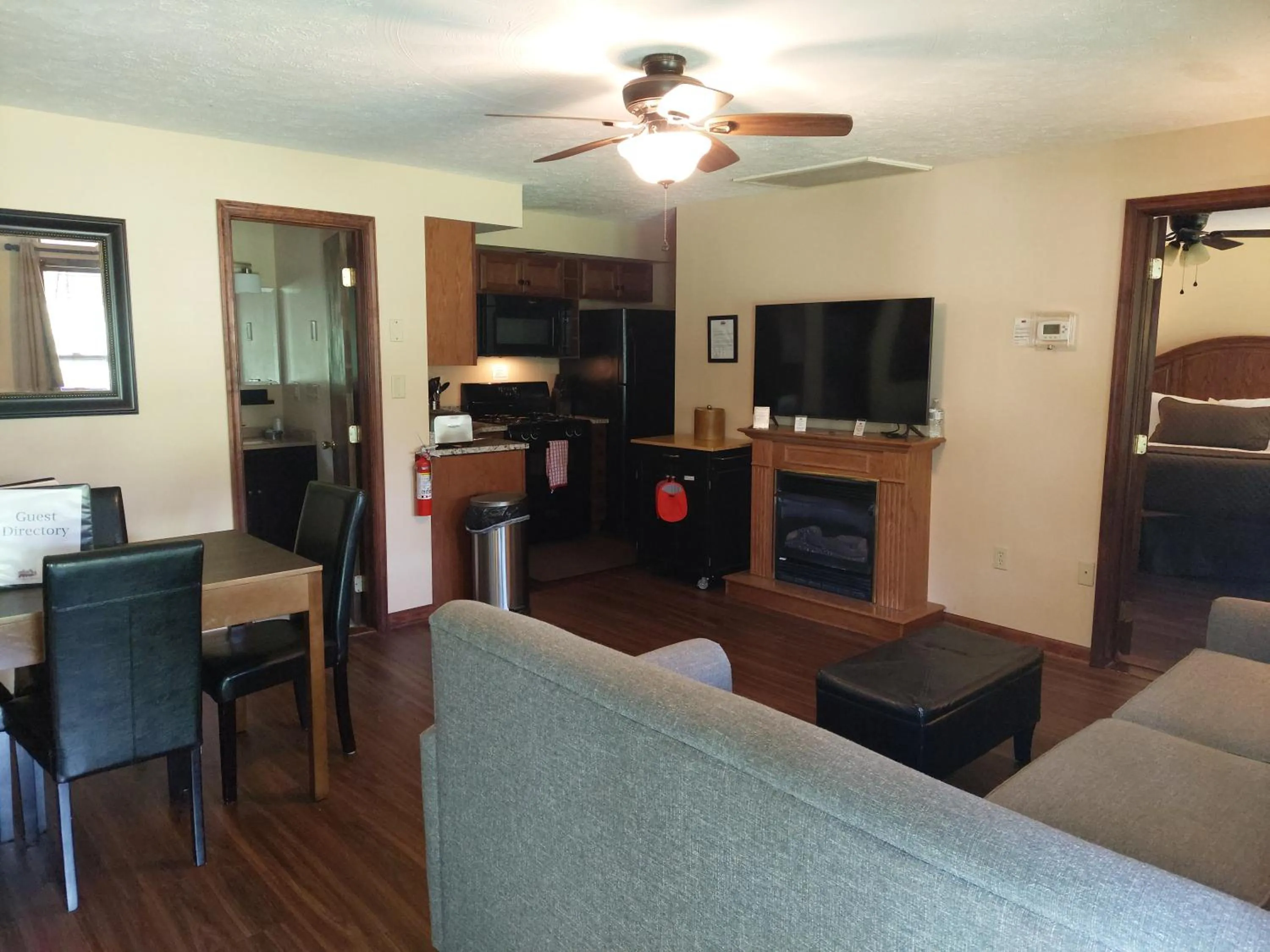 Living room in Woodfield Manor - A Sundance Vacations Property