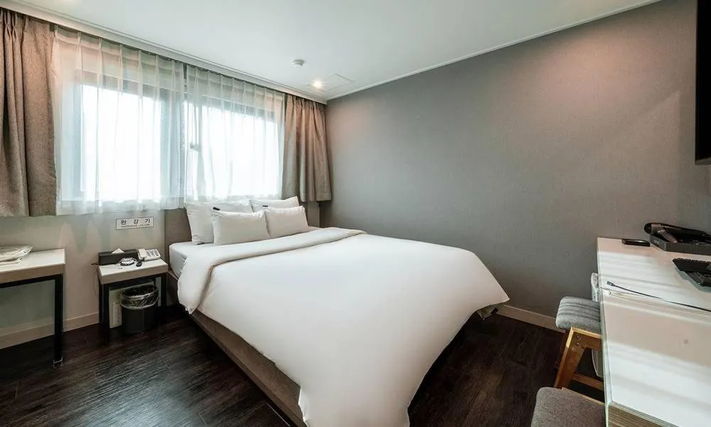 Bed in Anyang ILLOWA Hotel