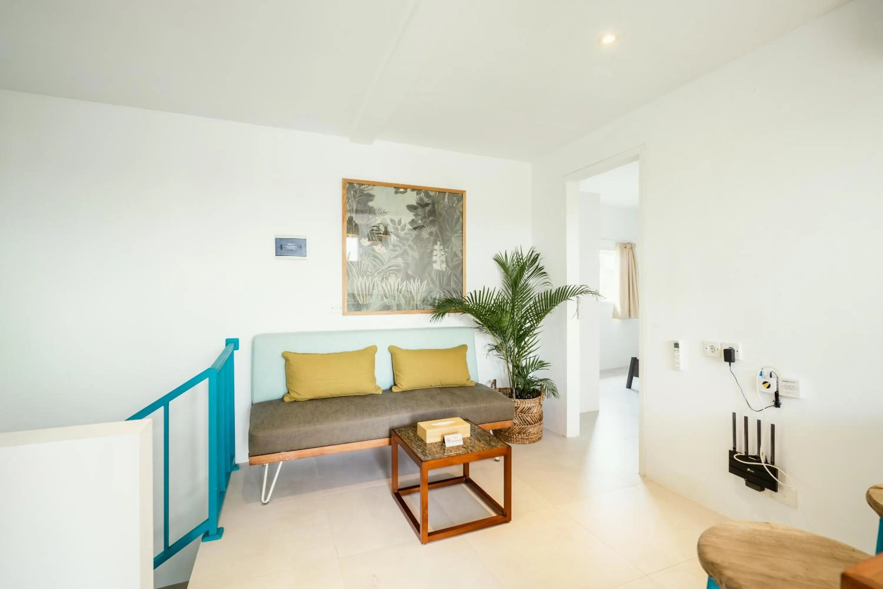 Living room in Batu Belig Living by CPM Bali