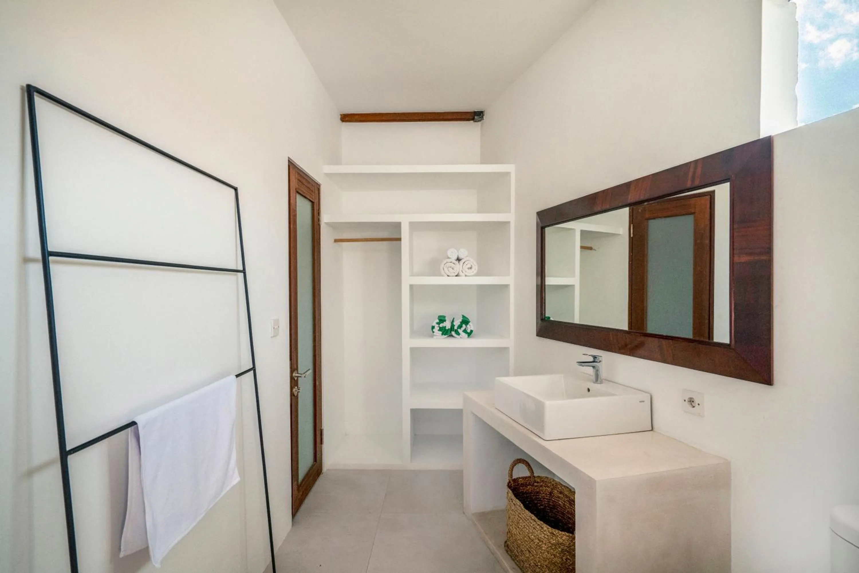 Bathroom in Batu Belig Living by CPM Bali