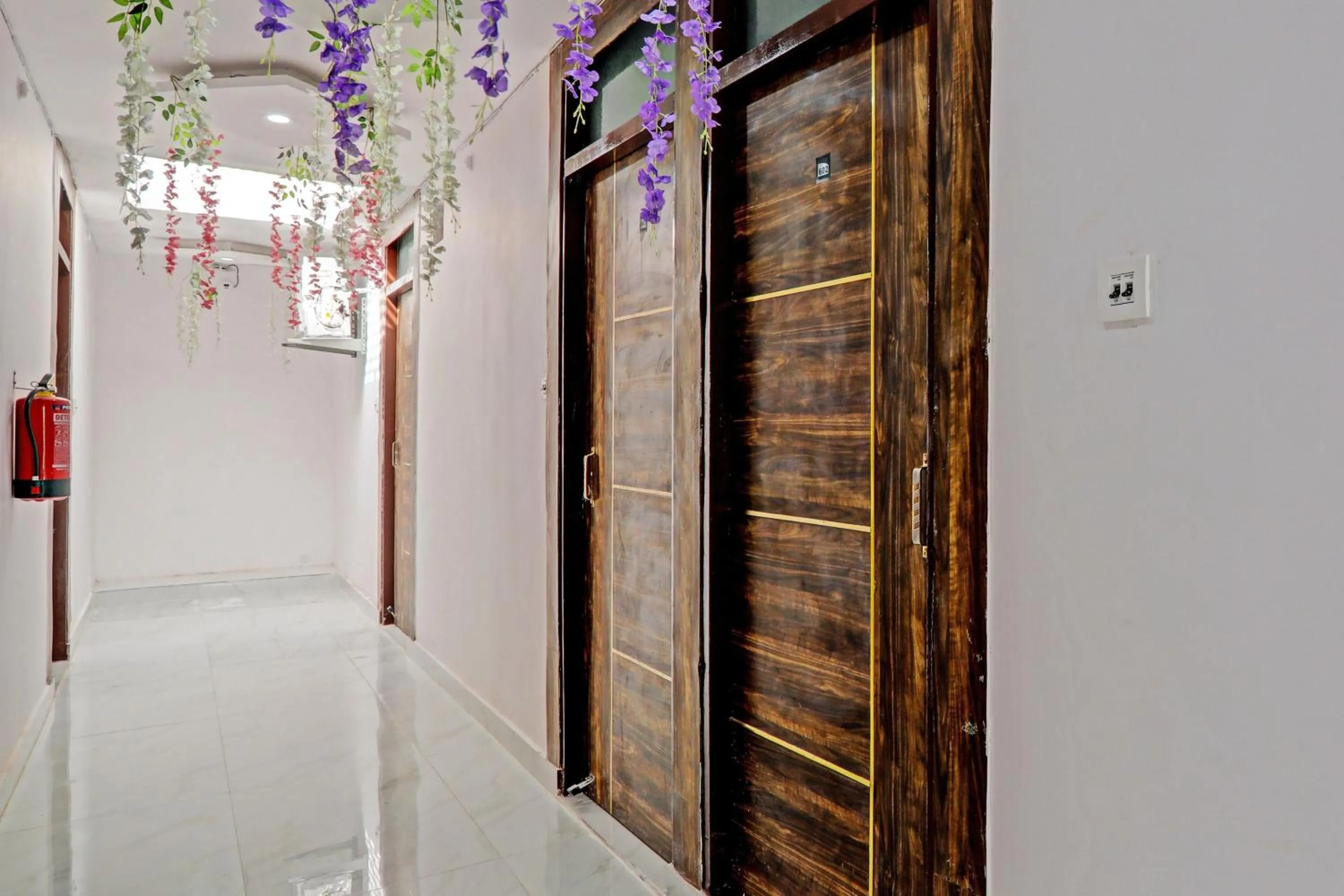 Lobby or reception in Super Hotel O Raghav & Banquet