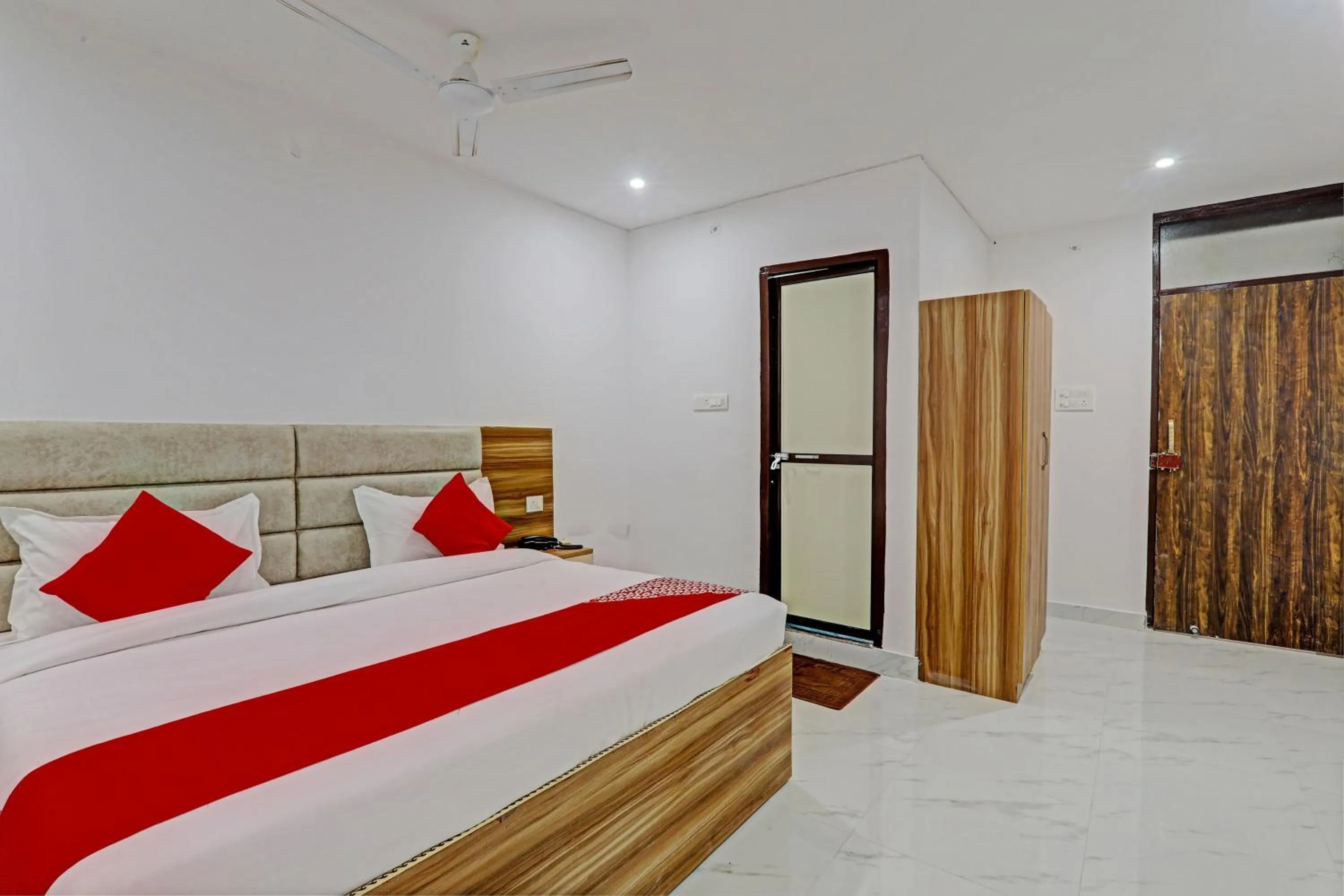 Bedroom, Bed in Hotel O Gabbar's