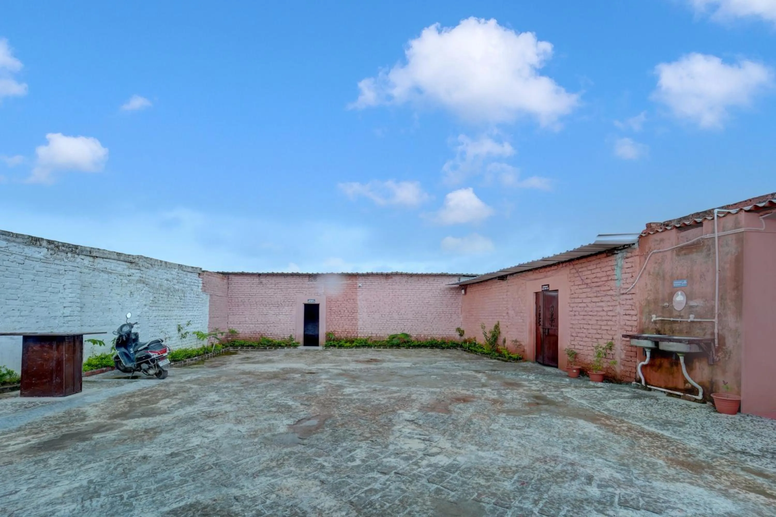 Lobby or reception in Hotel O Vaishali Garden