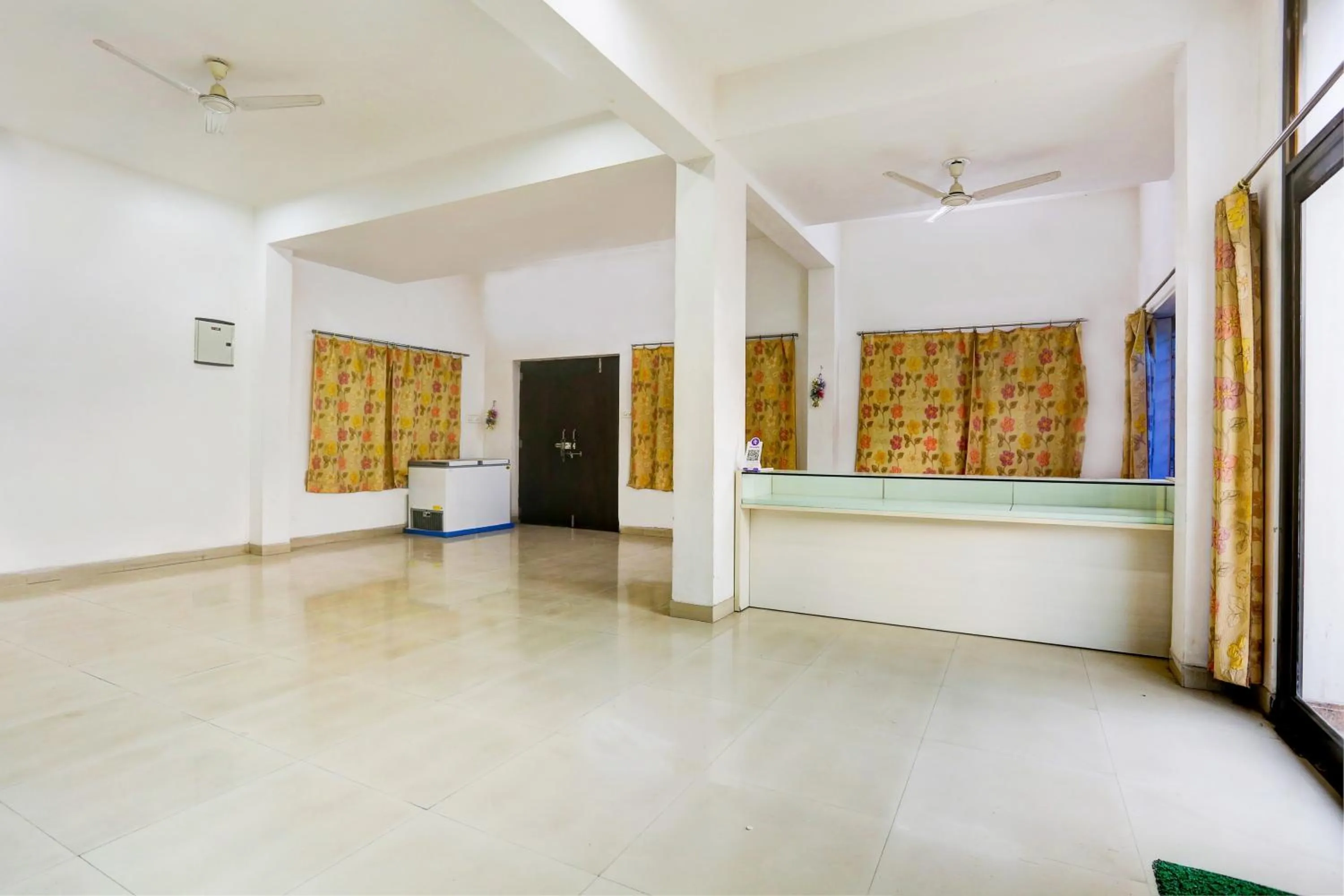 Lobby or reception in Super Hotel O Goverdhan Villa