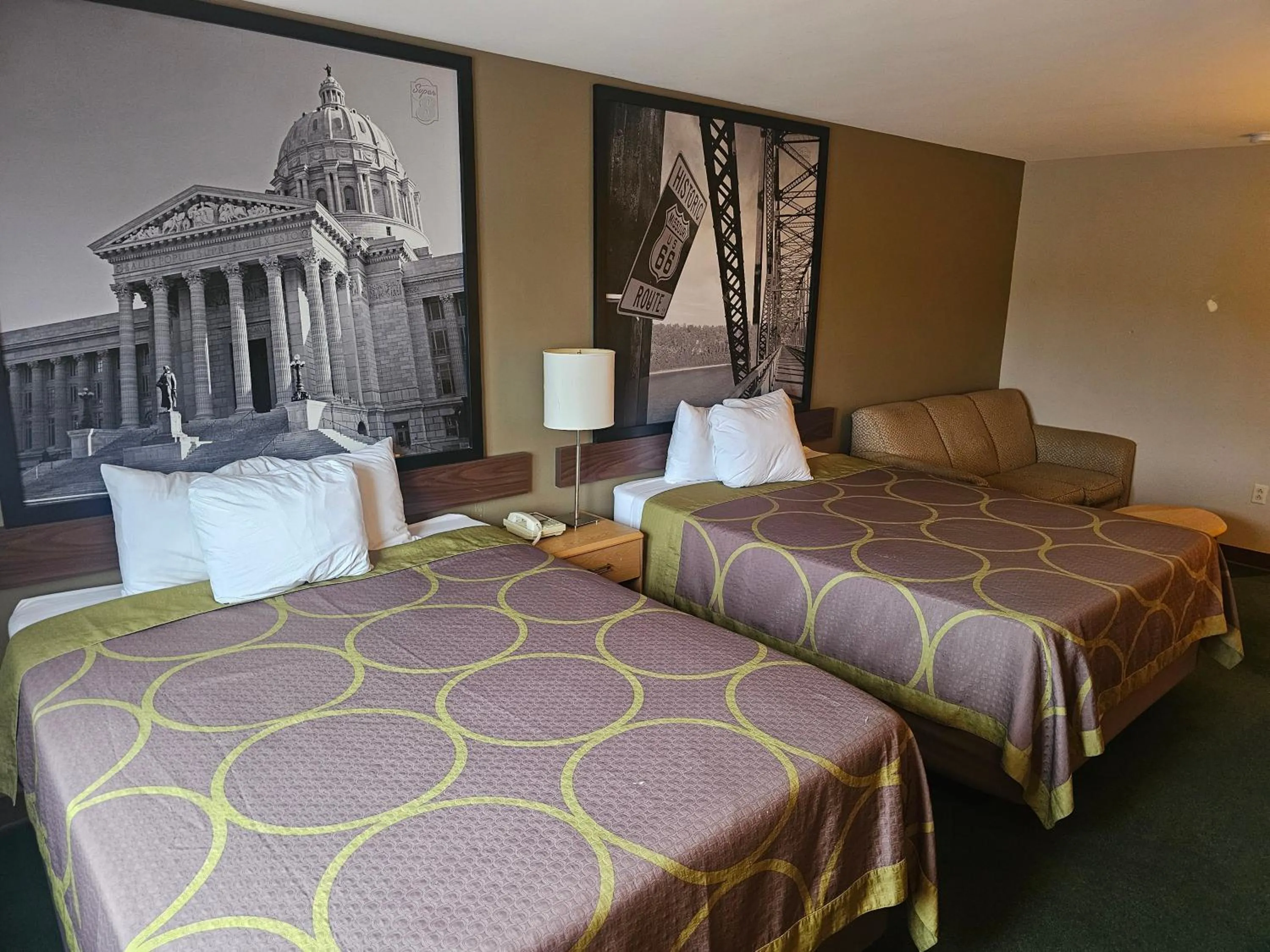 Bed in Super 8 by Wyndham Ava