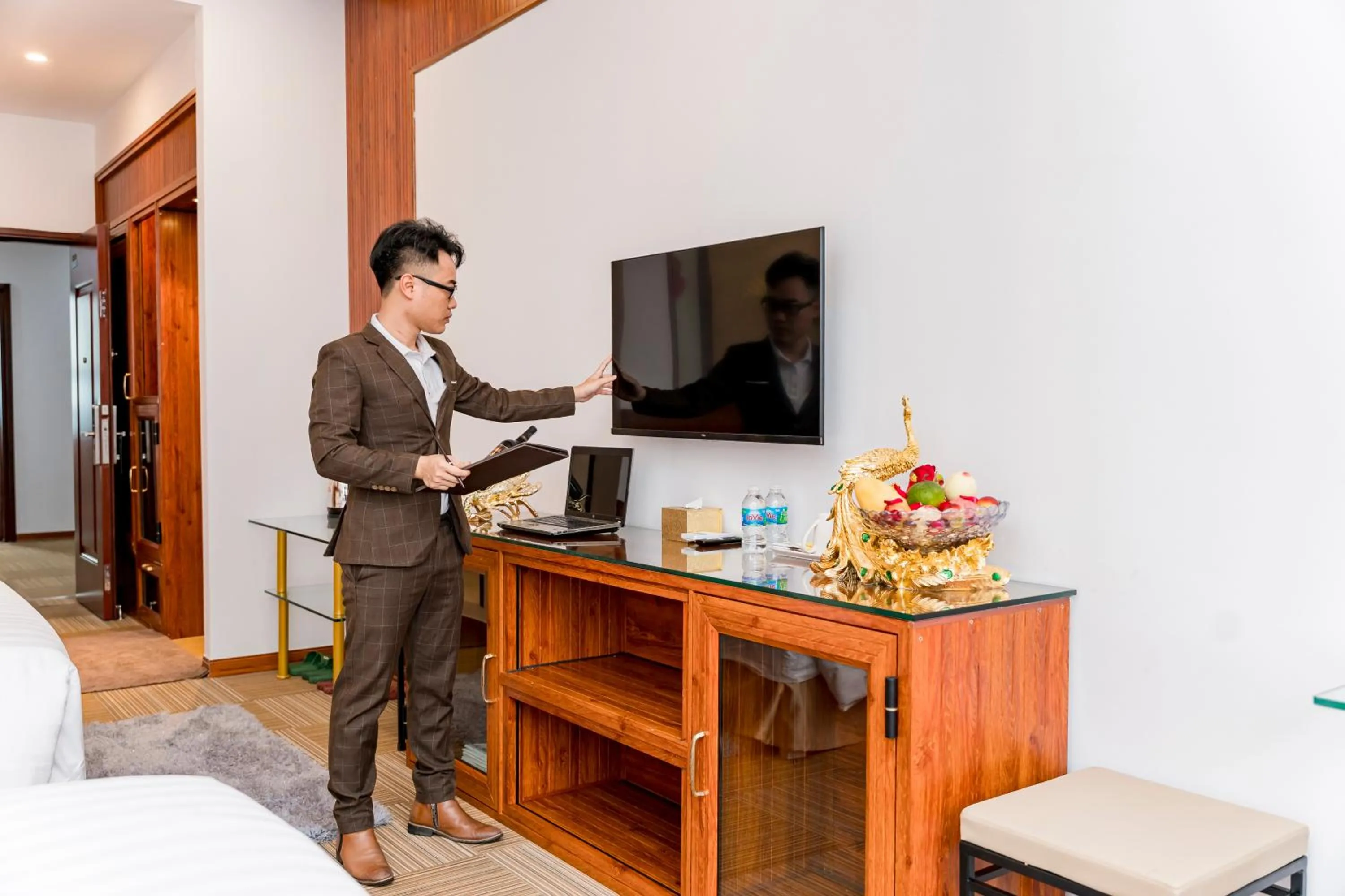 hair dresser in Bình An Nhiên hotel