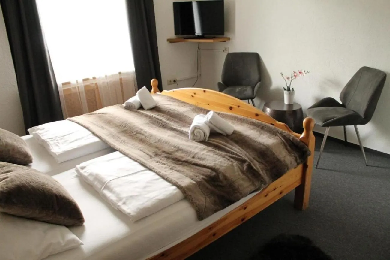 Photo of the whole room, Bed in Draxlerhaus