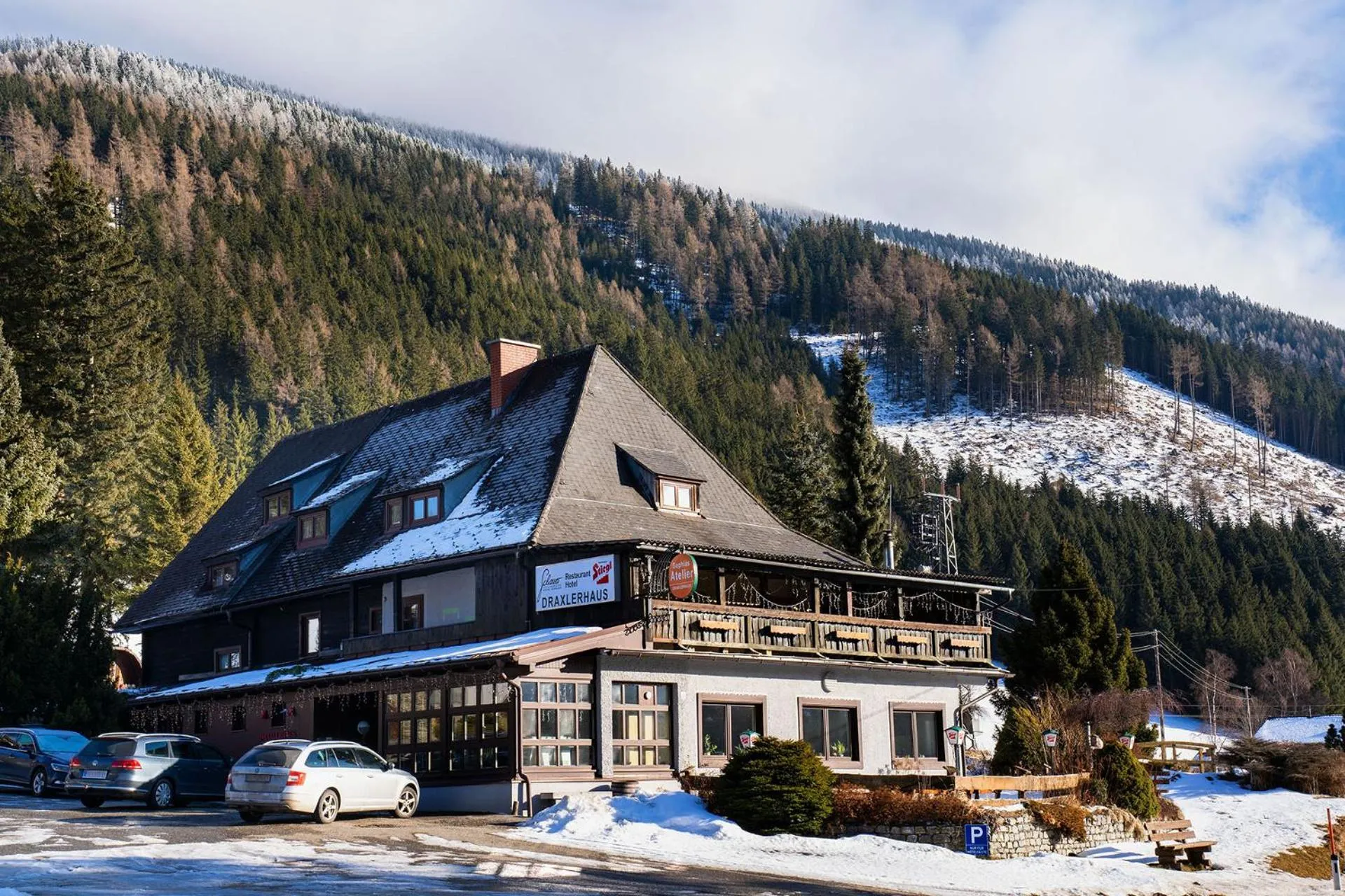 Property building in Draxlerhaus