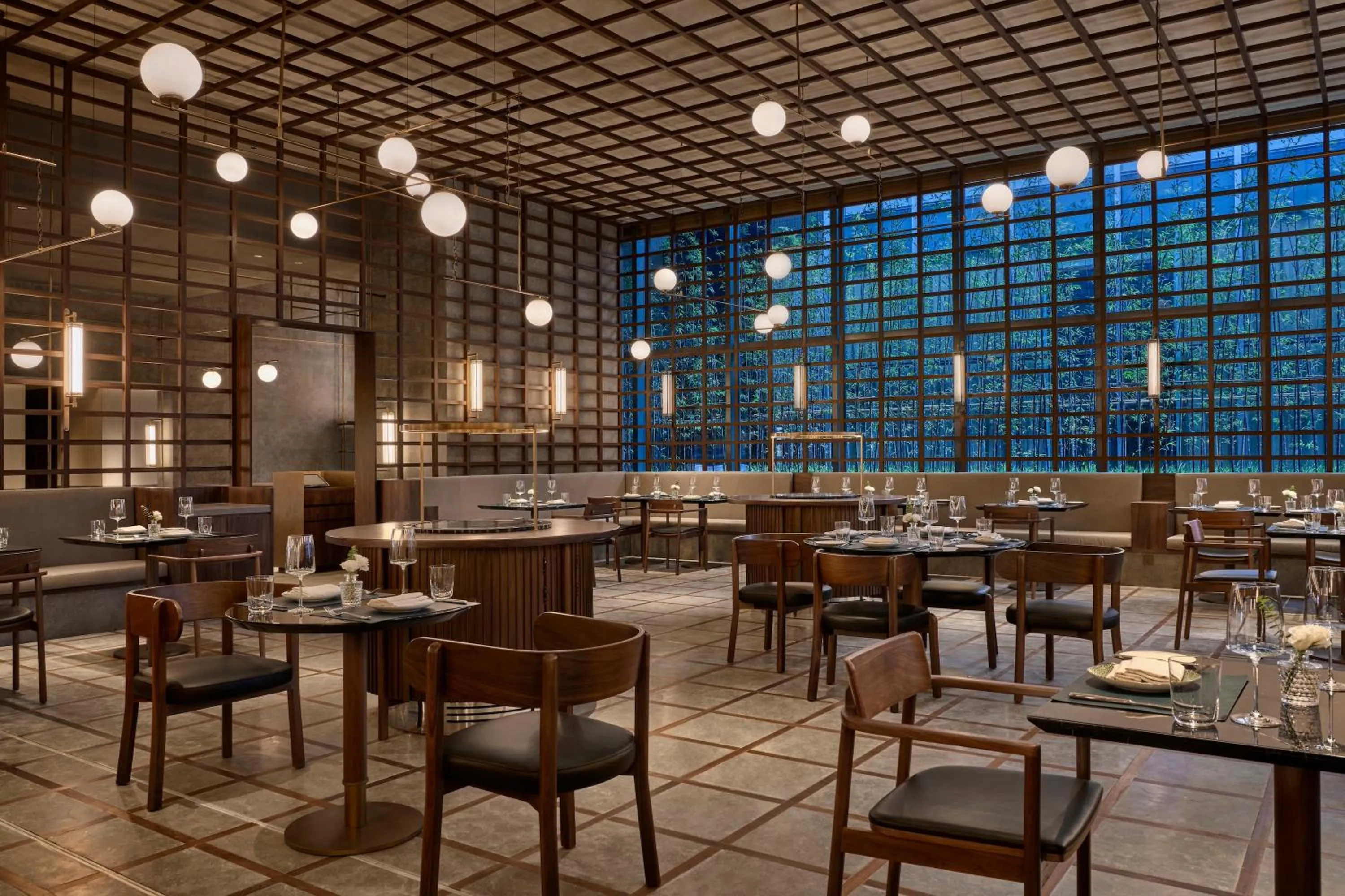 Restaurant/places to eat in Artyzen NEW BUND 31 Shanghai Qiantan