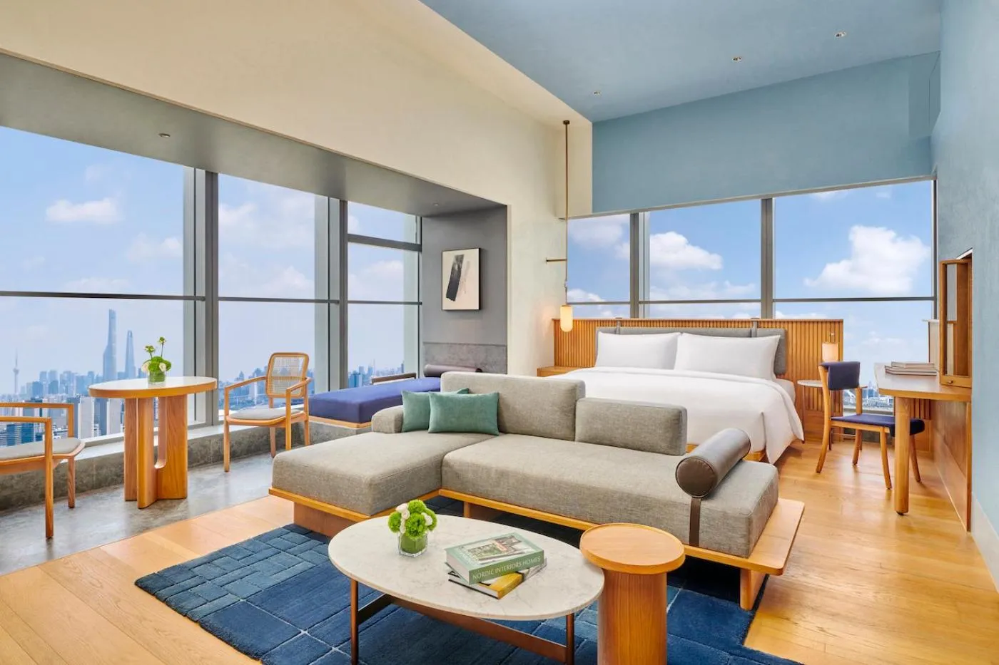 Bed in Artyzen NEW BUND 31 Shanghai Qiantan