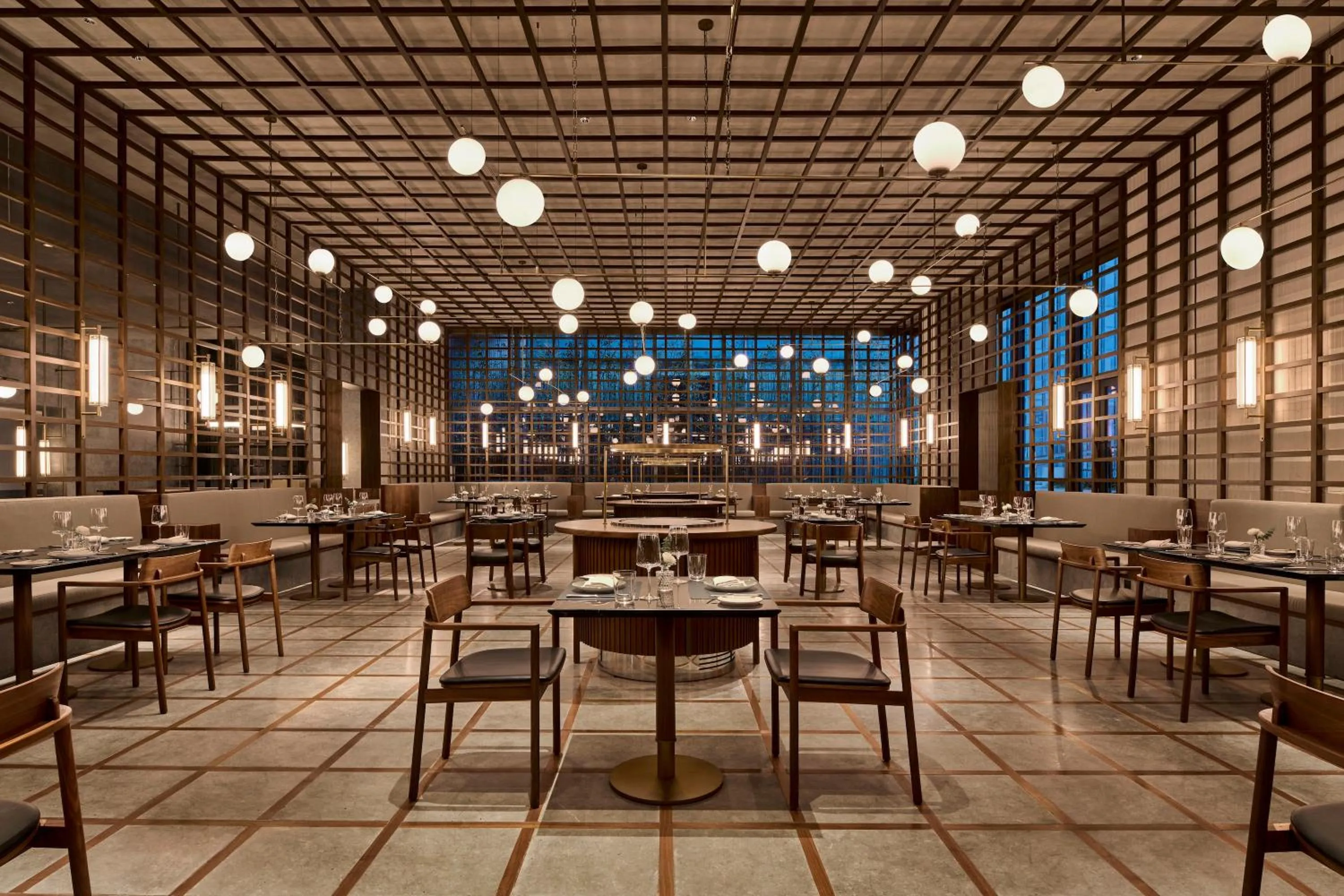 Restaurant/places to eat in Artyzen NEW BUND 31 Shanghai Qiantan