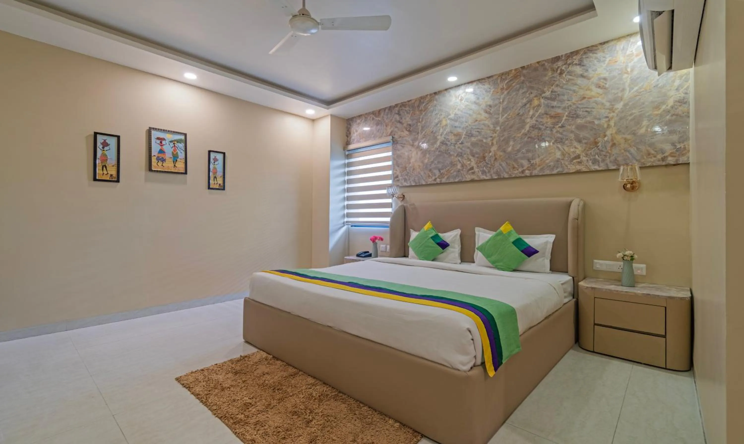 Bed in Treebo Trend Mr J - Sec 51