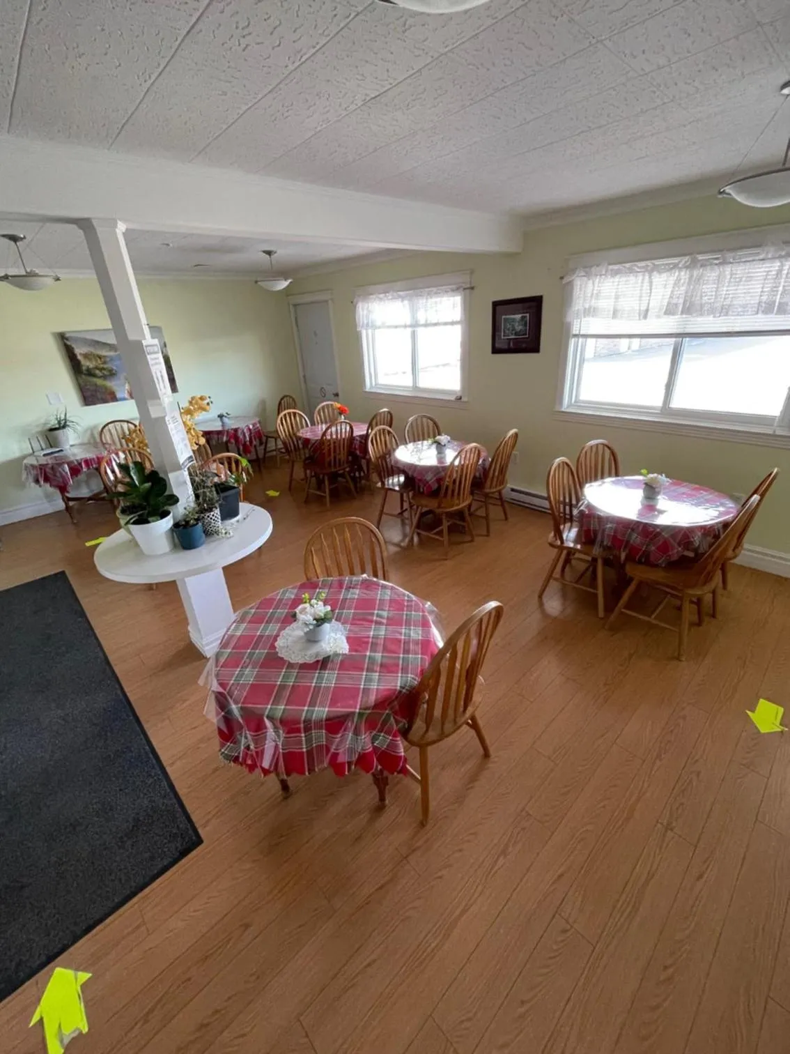 Breakfast in Winsome Inn