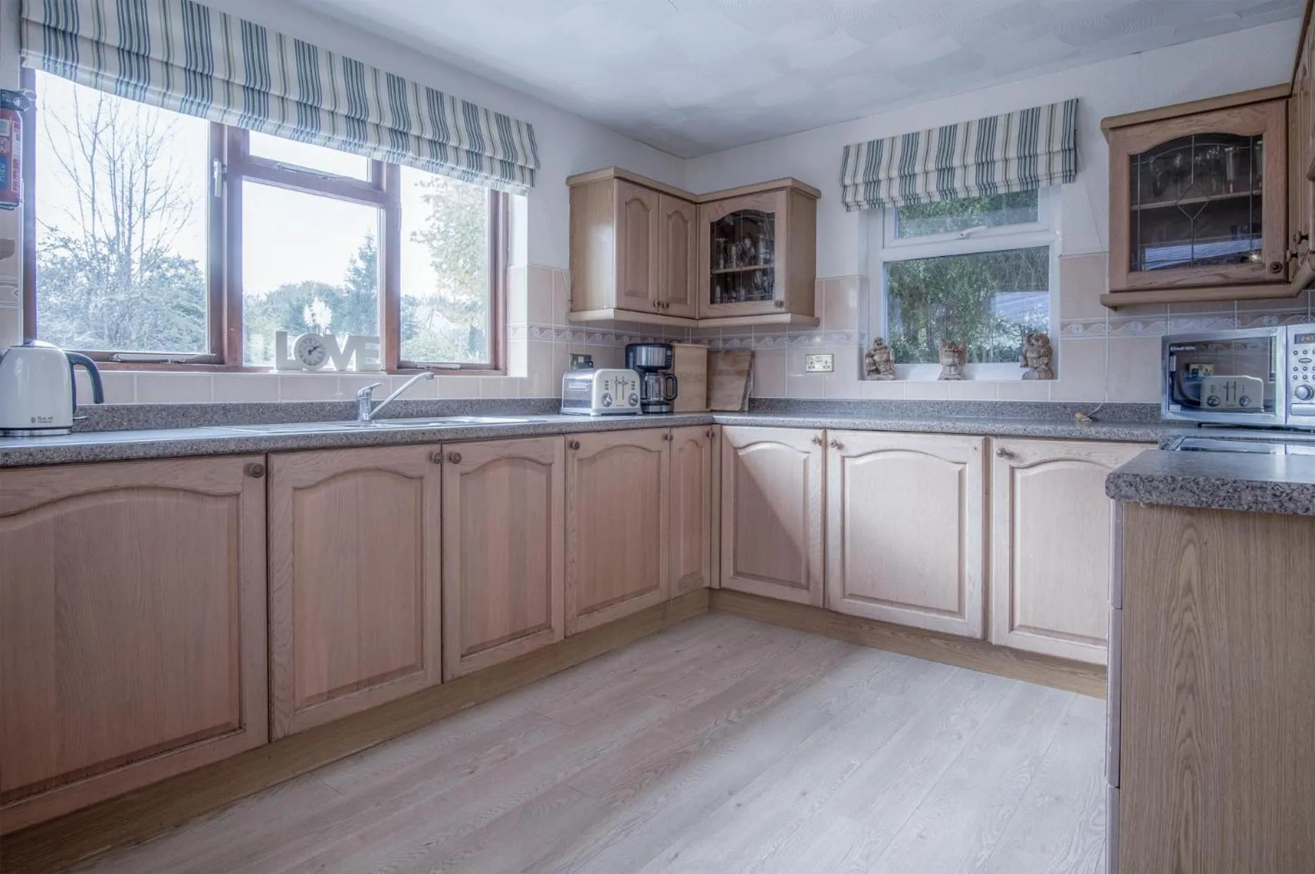 Floor plan in Angel Cottage - 3 Bedroom Cottage - Stepaside