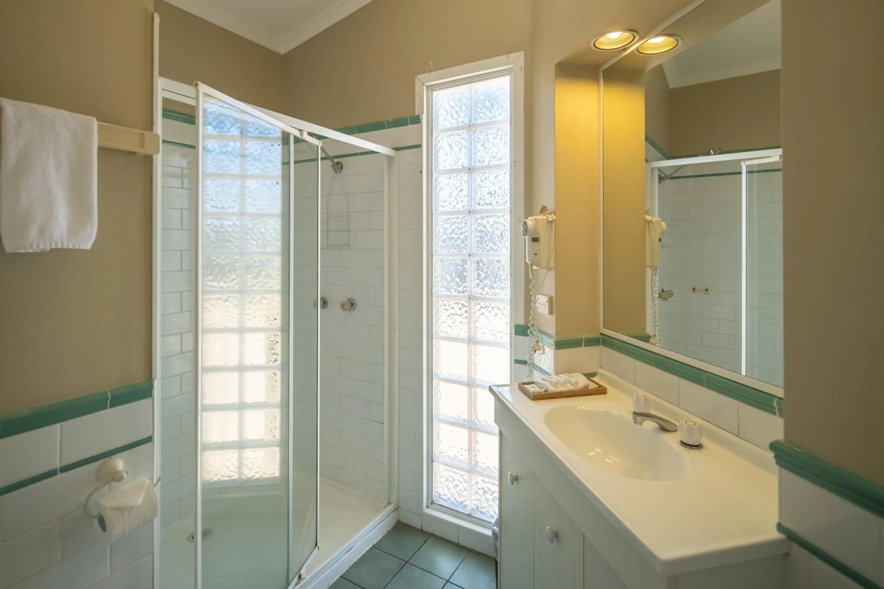 Bathroom in Ingenia Holidays Hunter Valley