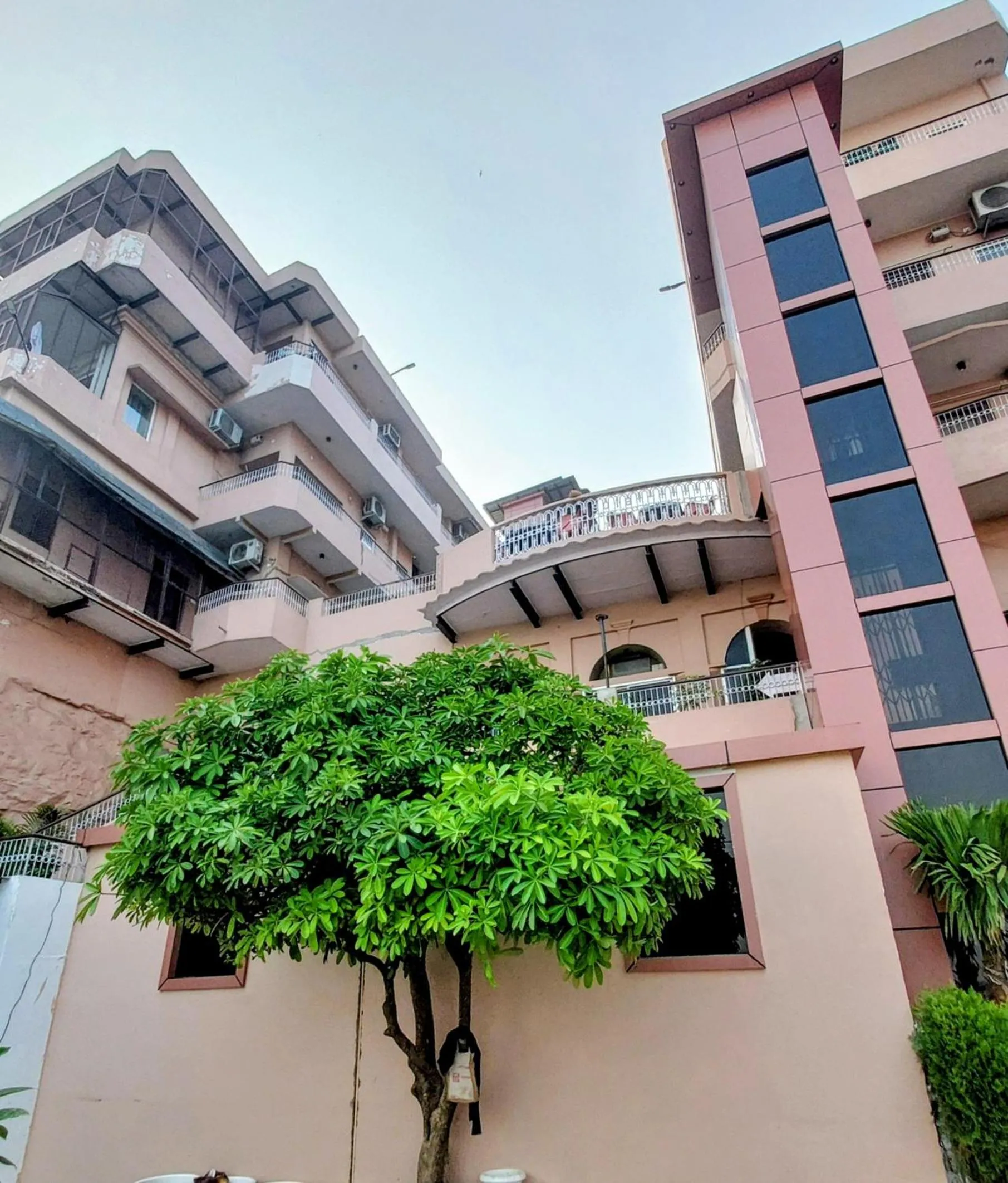 Facade/entrance in Hotel Alka