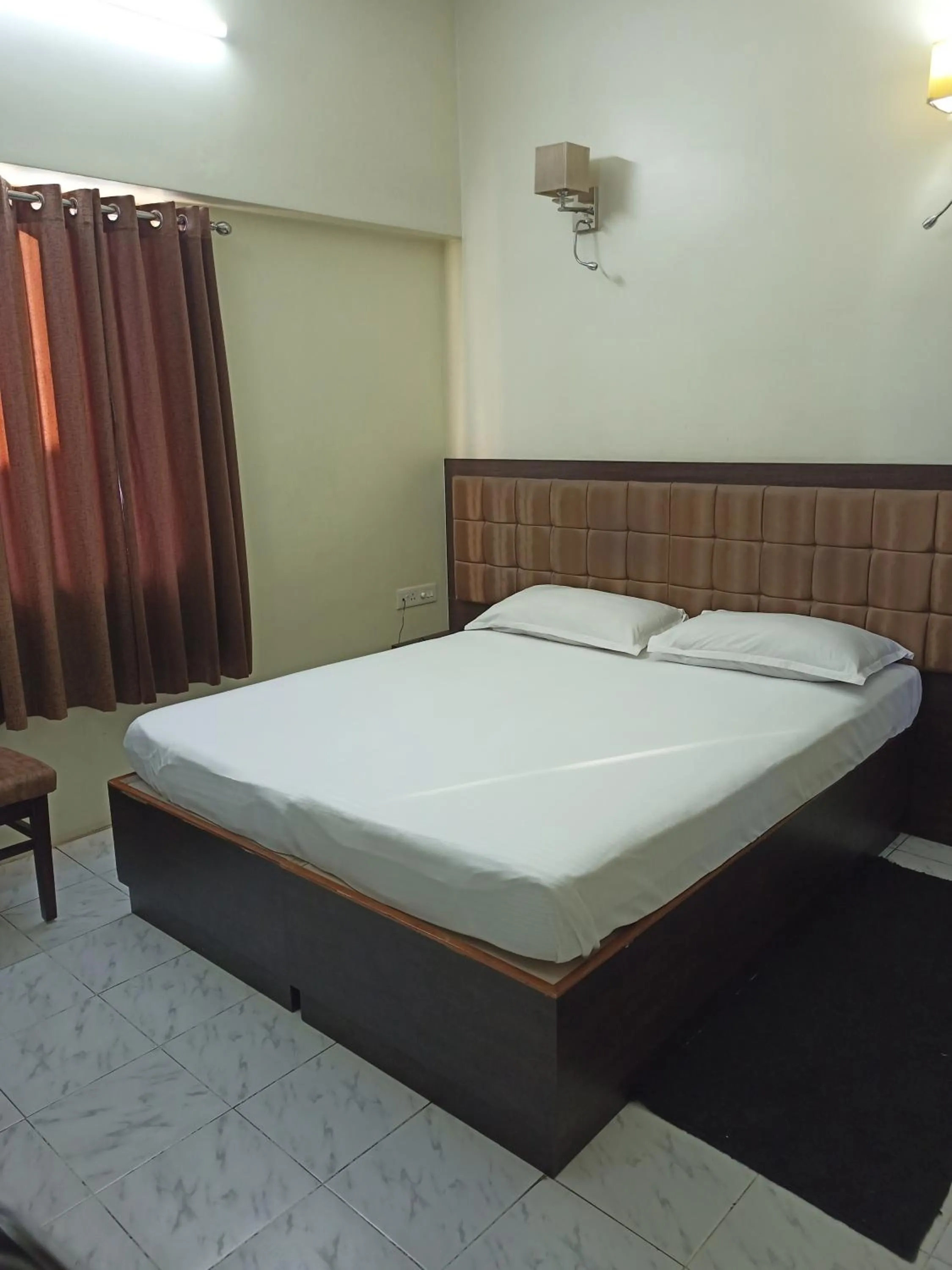 Bedroom in Hotel Alka