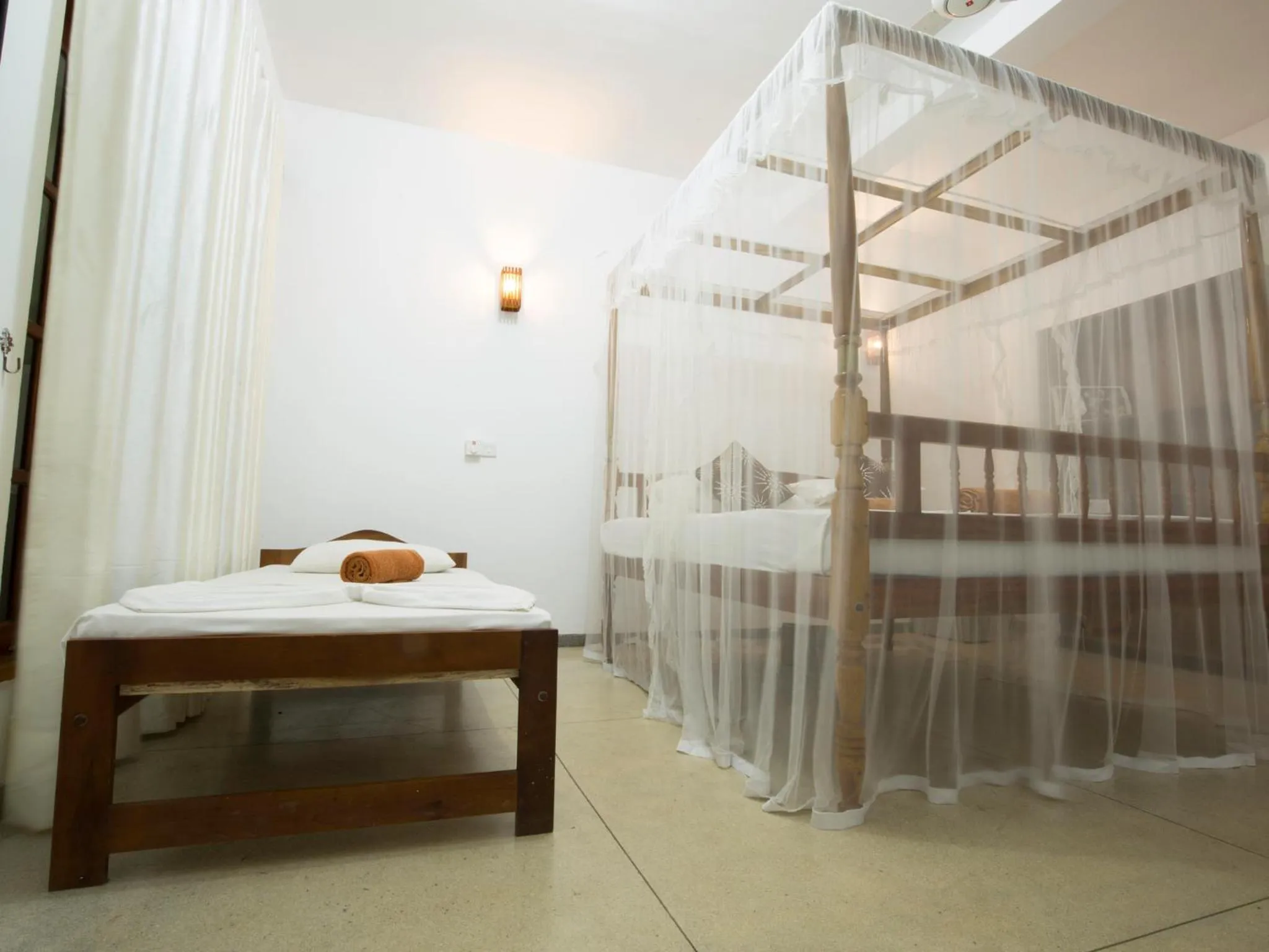 Photo of the whole room in Celestial Inn