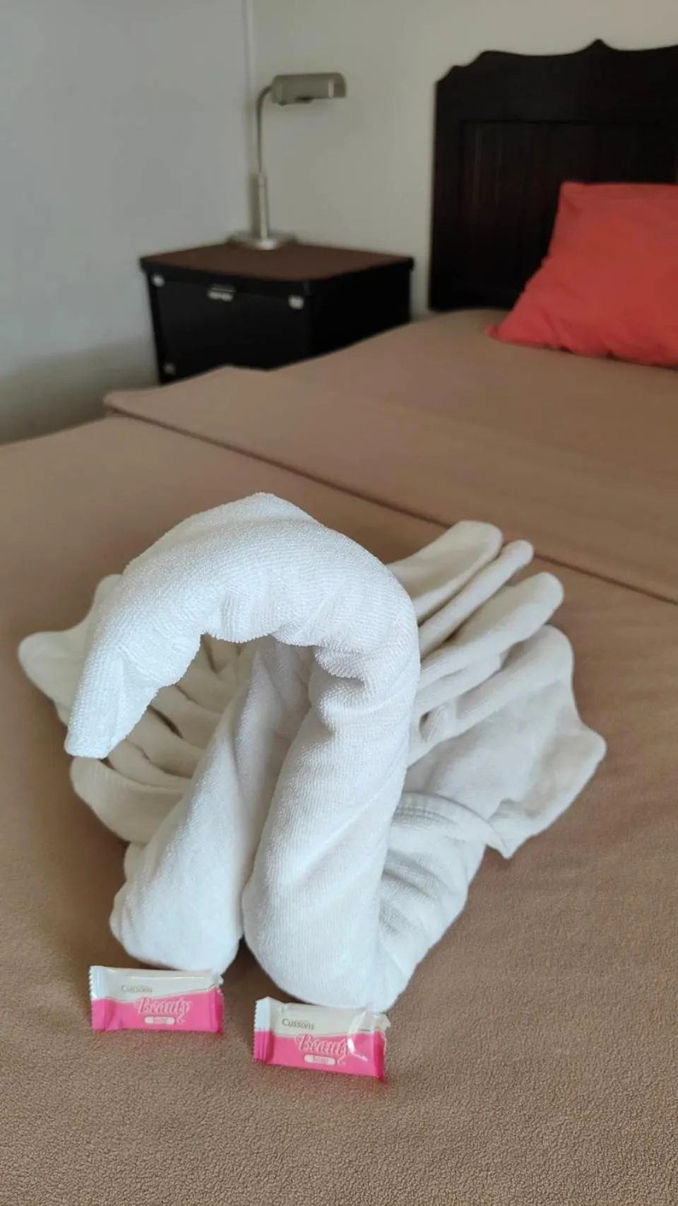 towels, Bed in Orient House