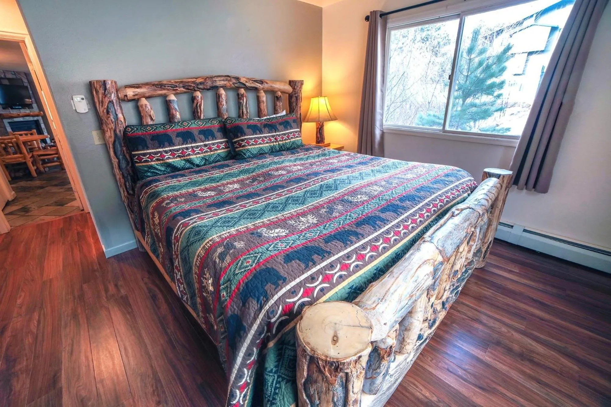 Bed in Fawn Valley Inn- 267 condo