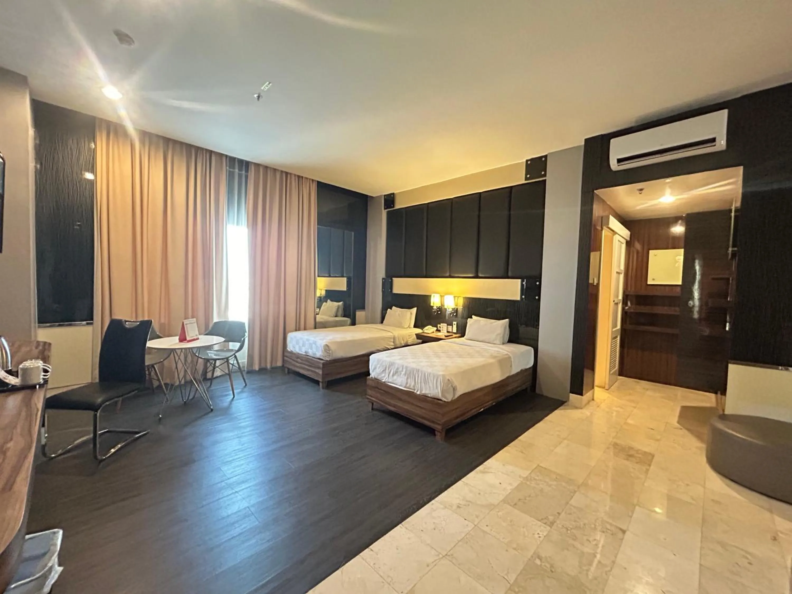 Bed in Swiss-Belcourt Makassar