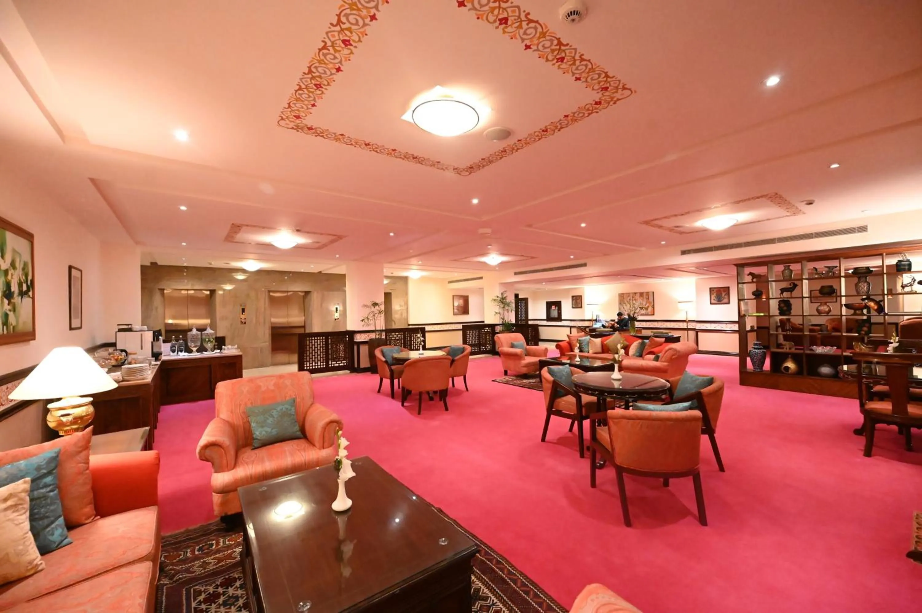 Restaurant/places to eat in Islamabad Serena Hotel