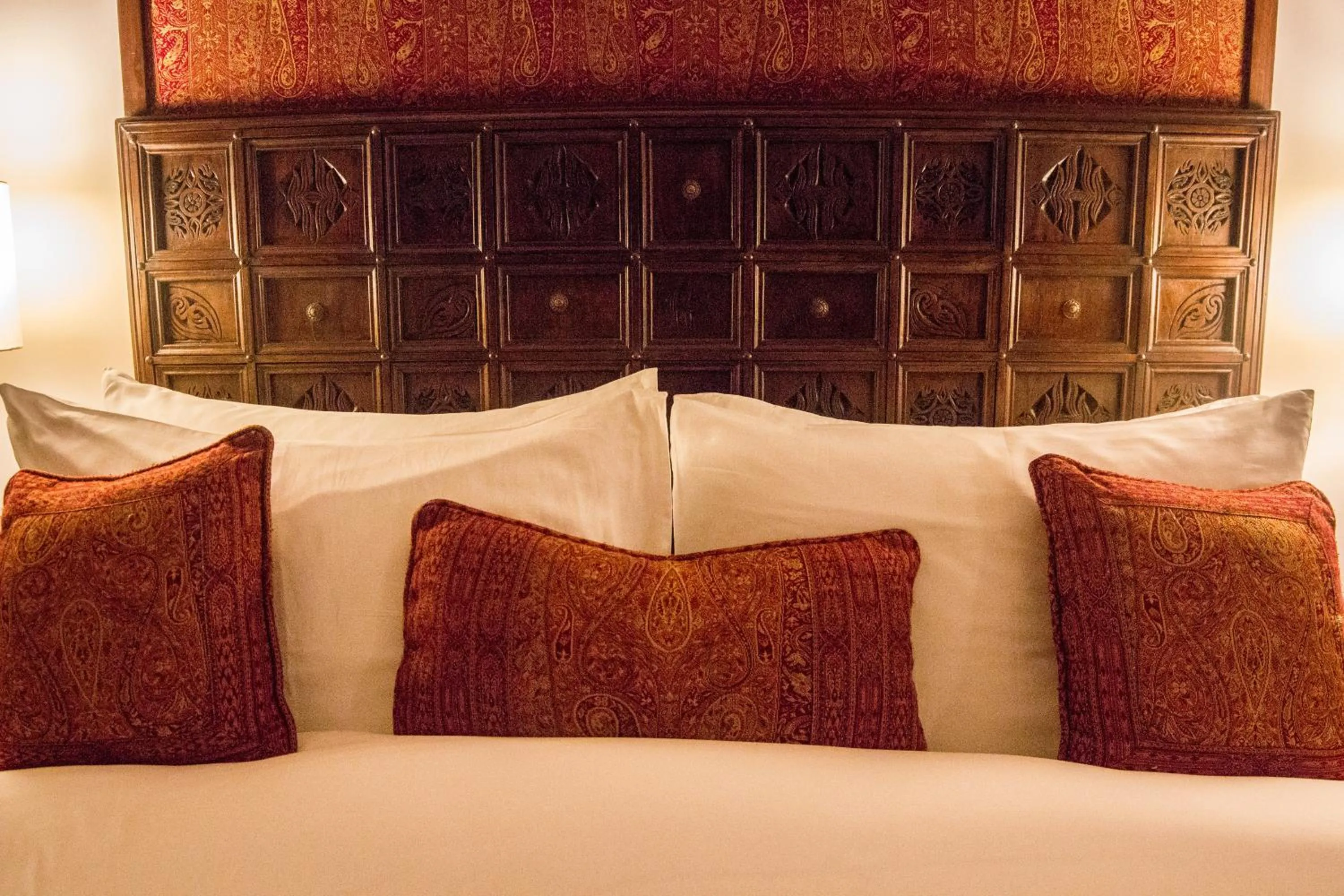 Bed in Islamabad Serena Hotel