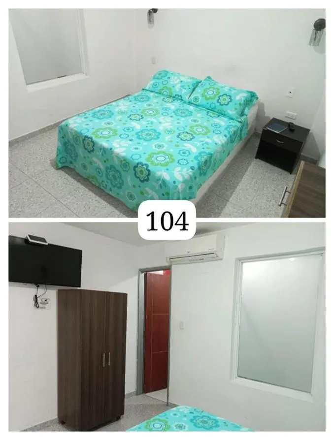 Photo of the whole room, Bed in HIDALGO HOTEL