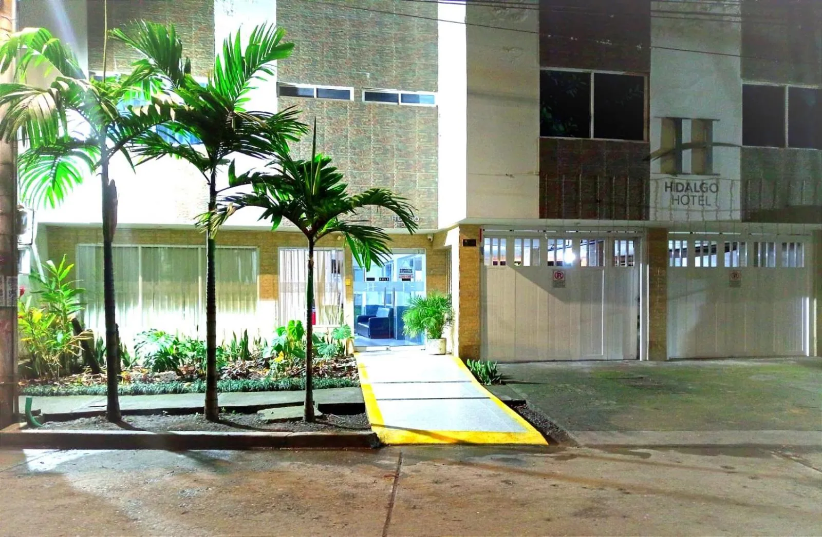 Property building in HIDALGO HOTEL