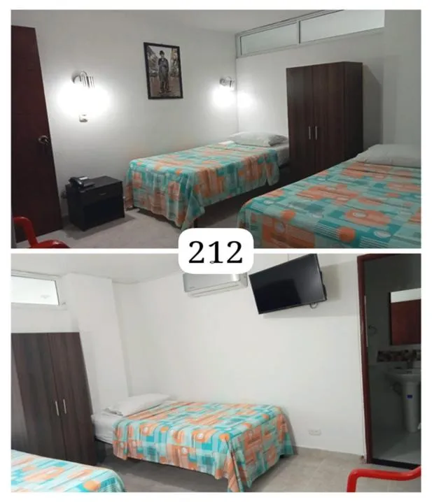 Bed in HIDALGO HOTEL