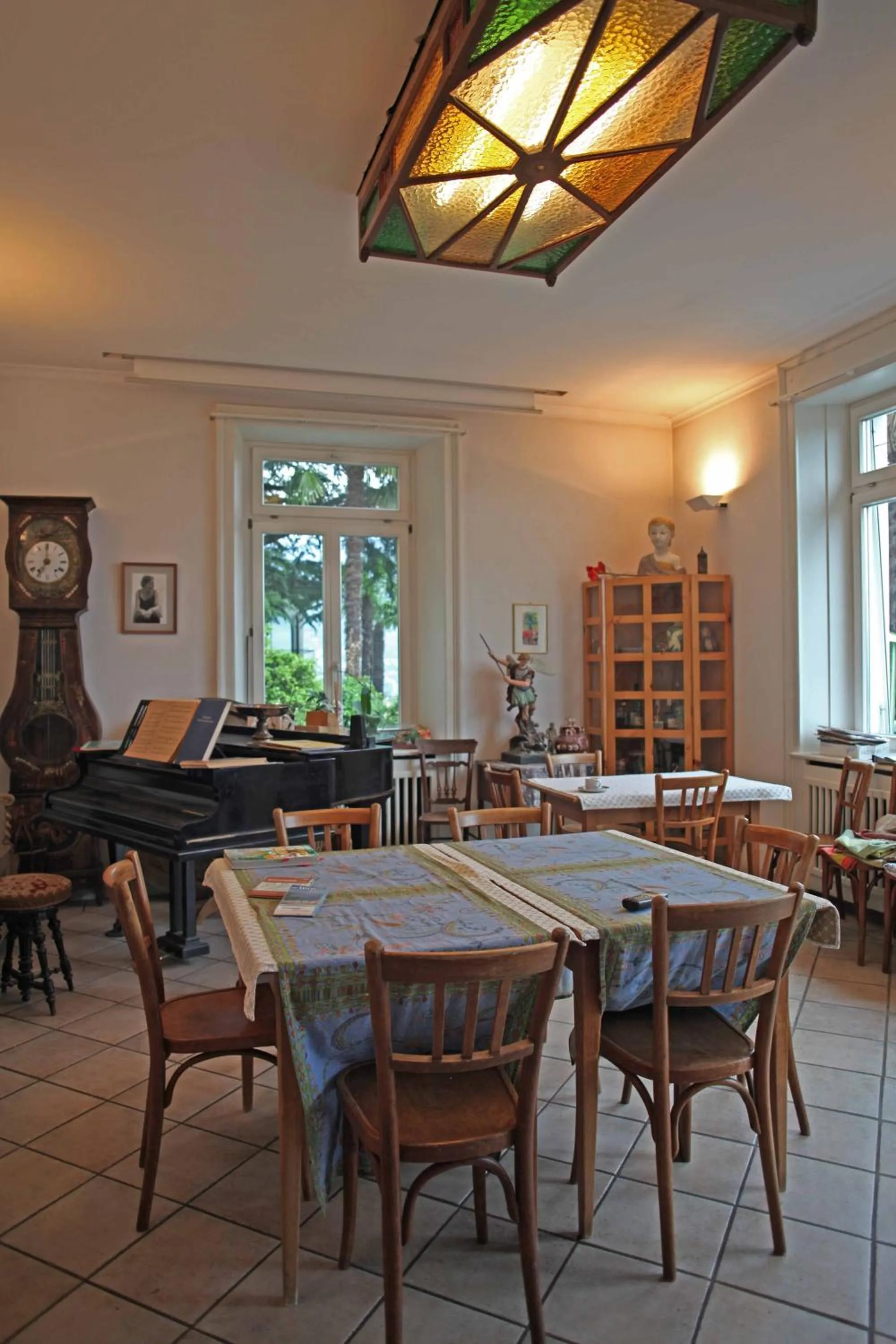 Restaurant/places to eat in Bed and Breakfast Casa Locarno