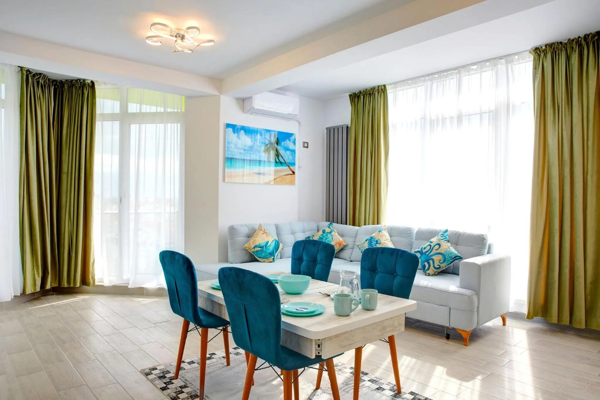 Living room in Aparthotel Ella Mamaia