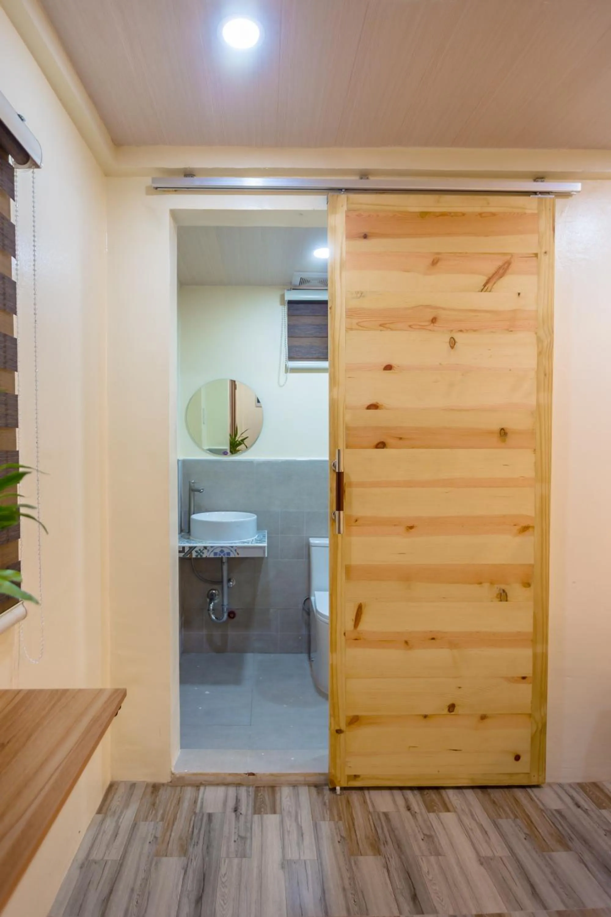 Bathroom in ALONA BEACH SIDE INN