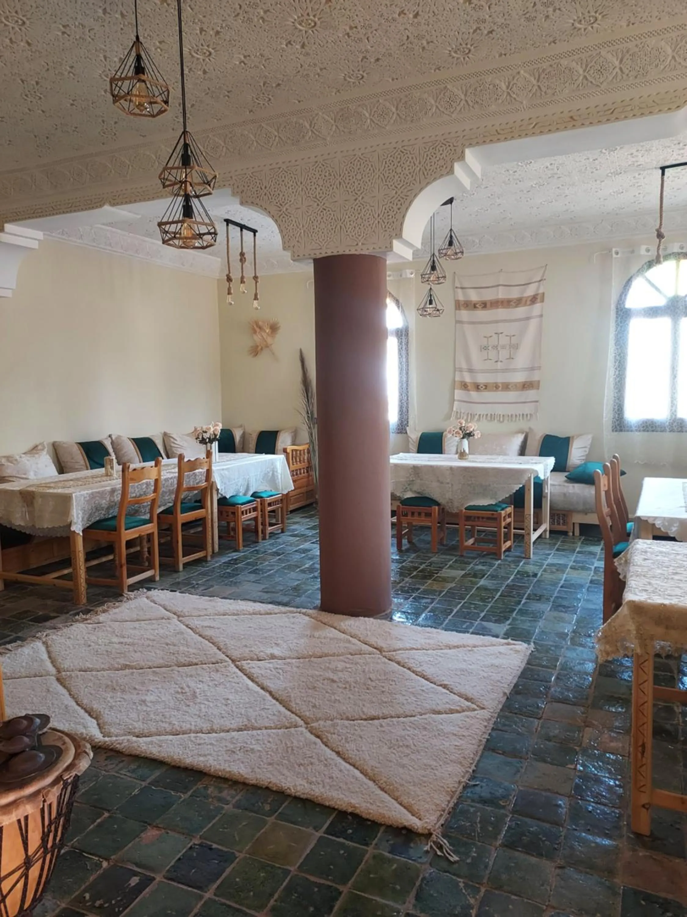 Restaurant/places to eat in Riad ma bonne étoile