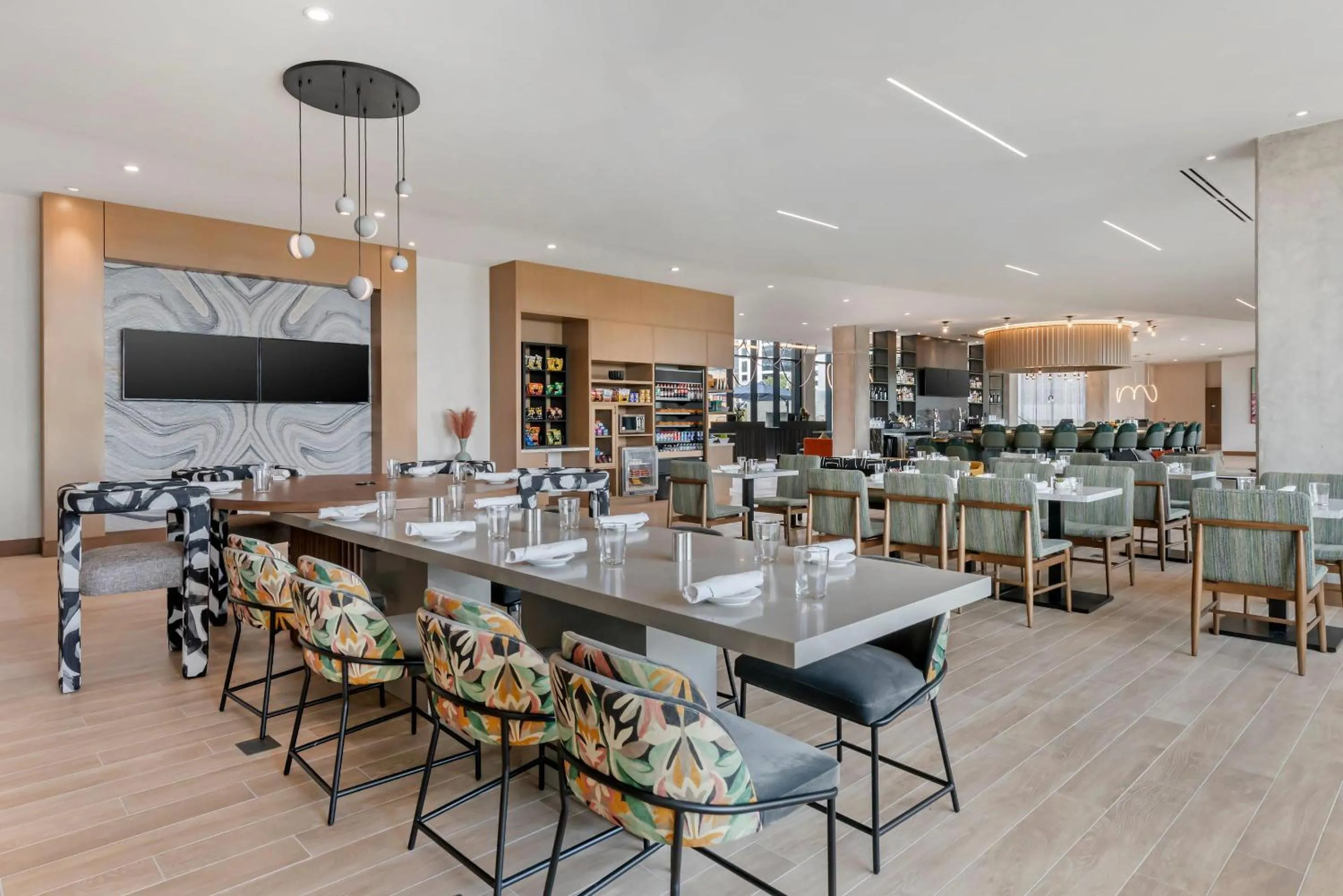 Breakfast in Cambria Hotel Austin Downtown