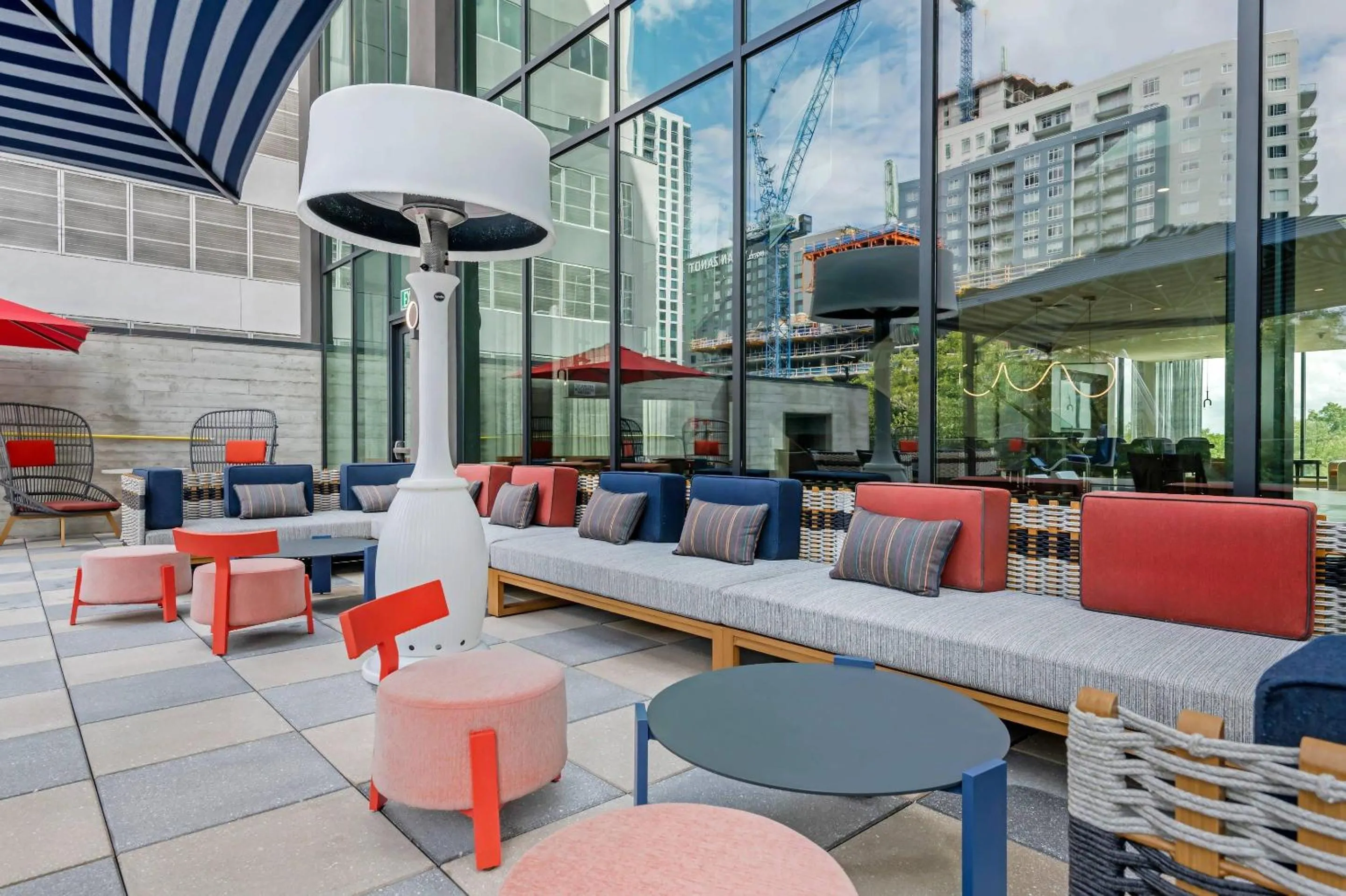 Swimming pool in Cambria Hotel Austin Downtown