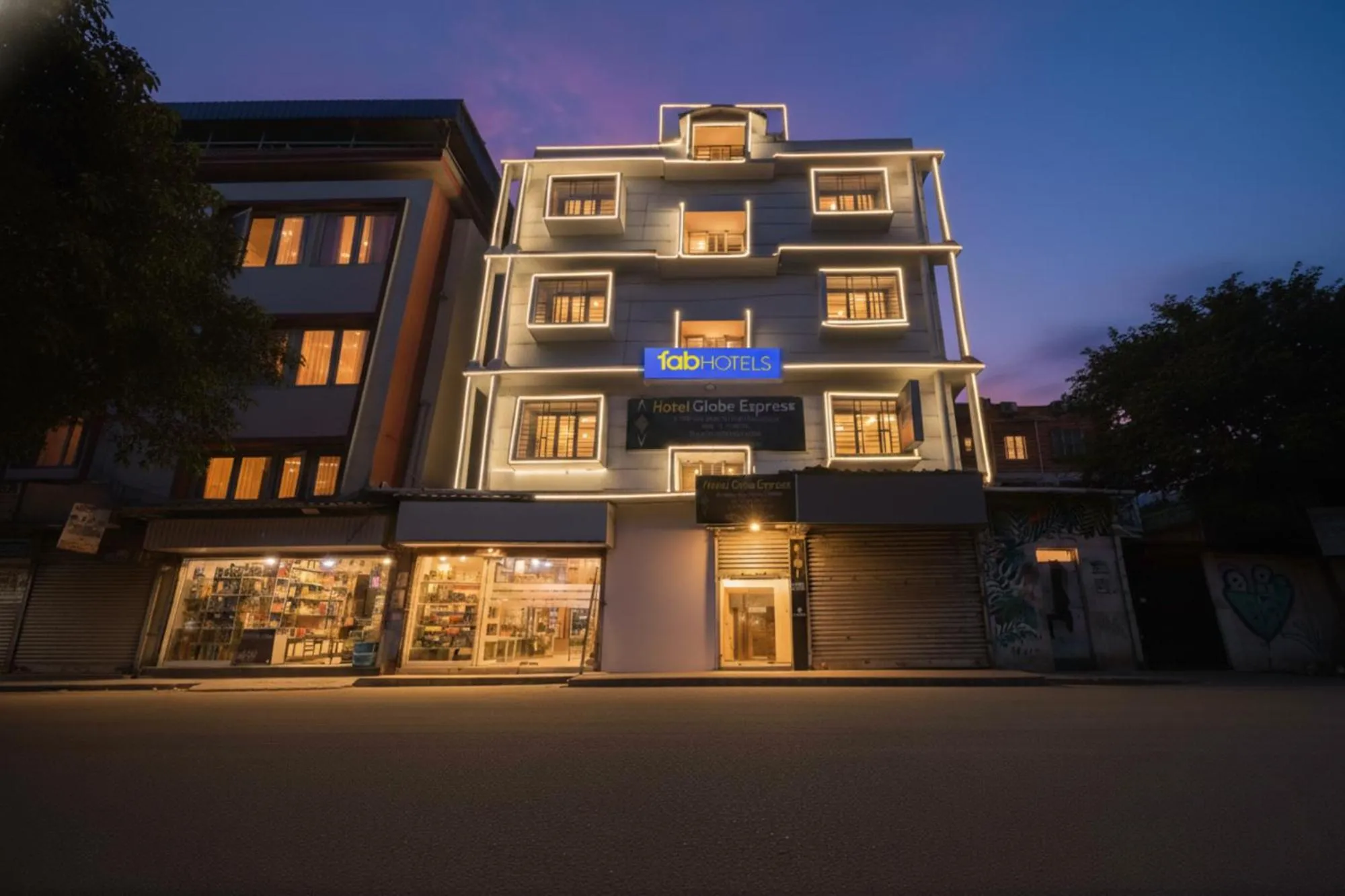 Property building in FabHotel Globe Express - Nr Ruby Hospital