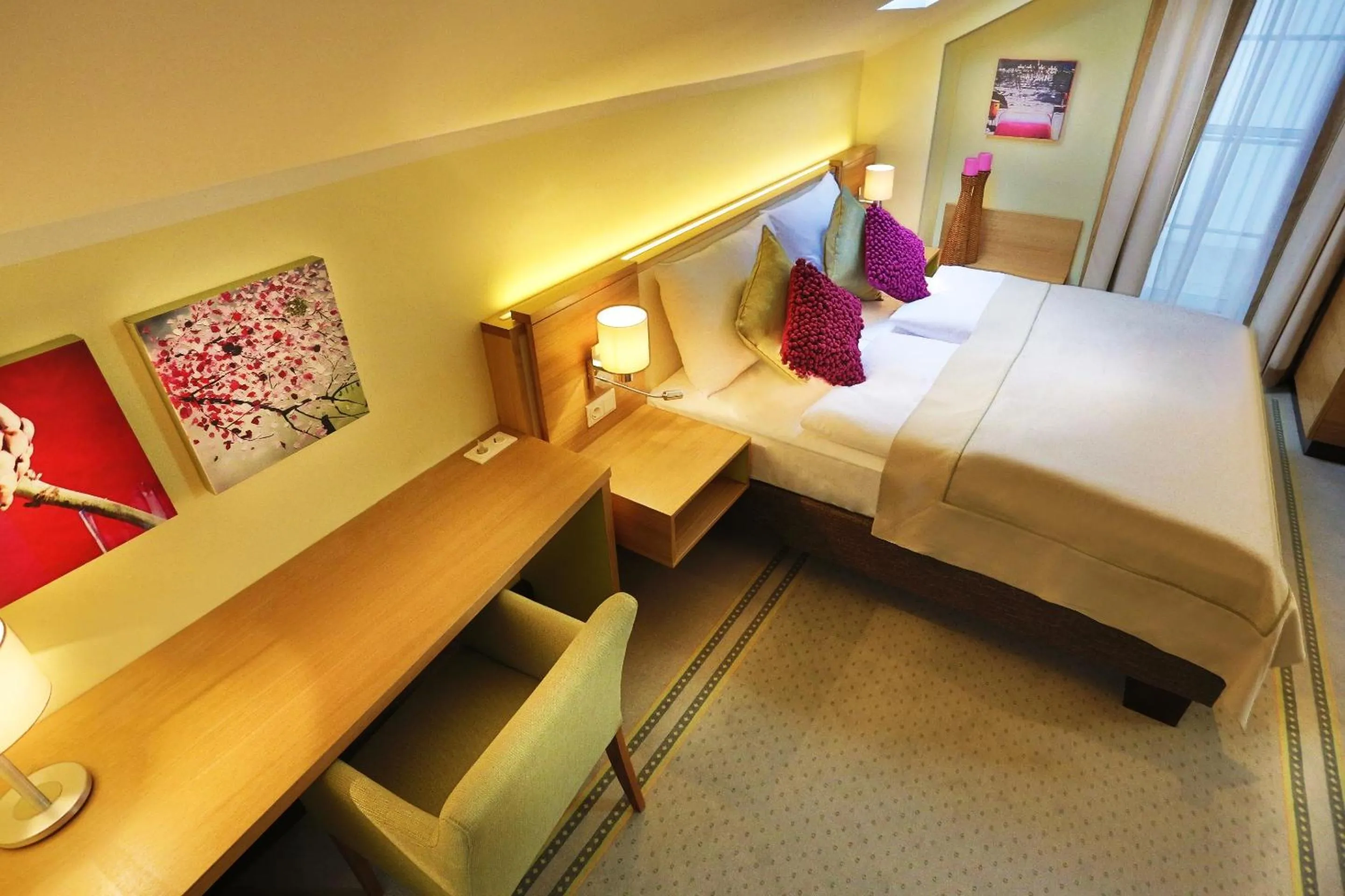 Bed in Hotel Leobersdorfer Hof