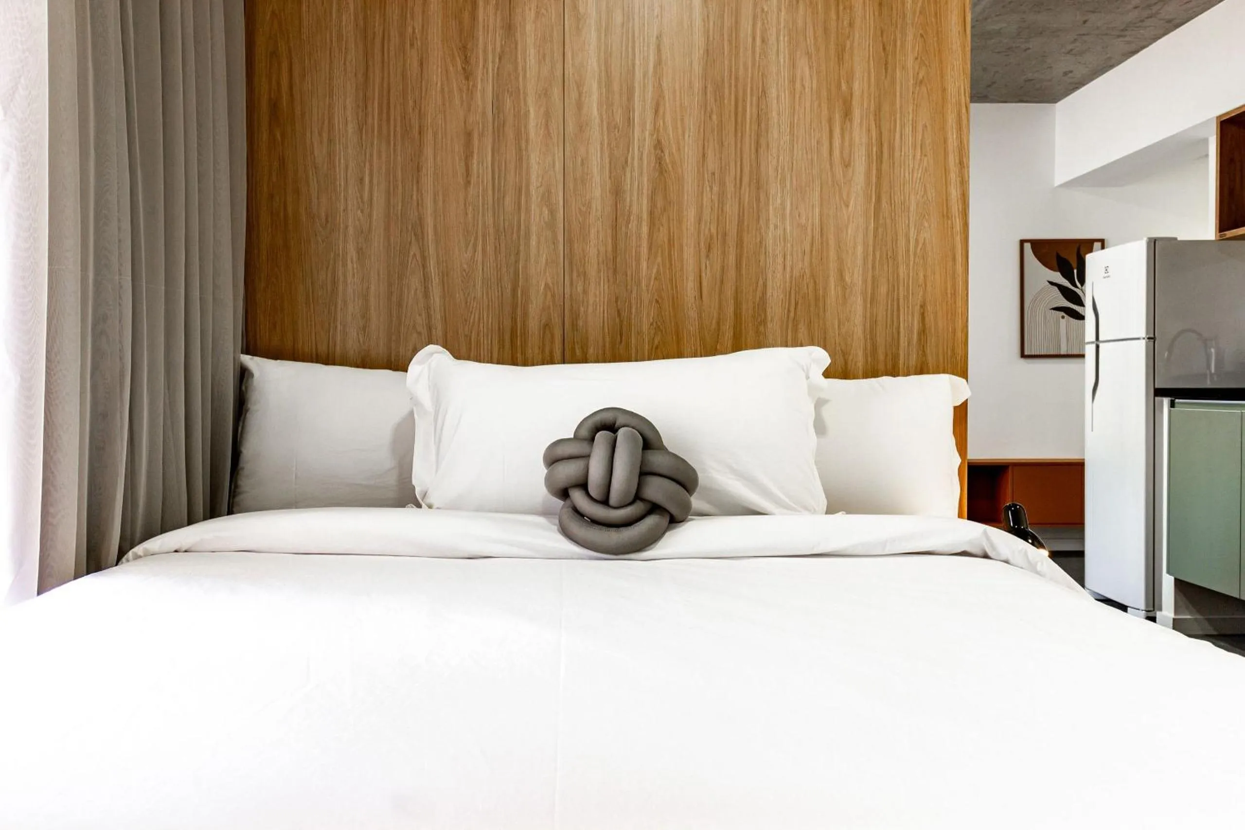 Bed in Xtay BK30 Largo do Arouche - Estúdios aconchegantes e funcionais a 300m do metrô República