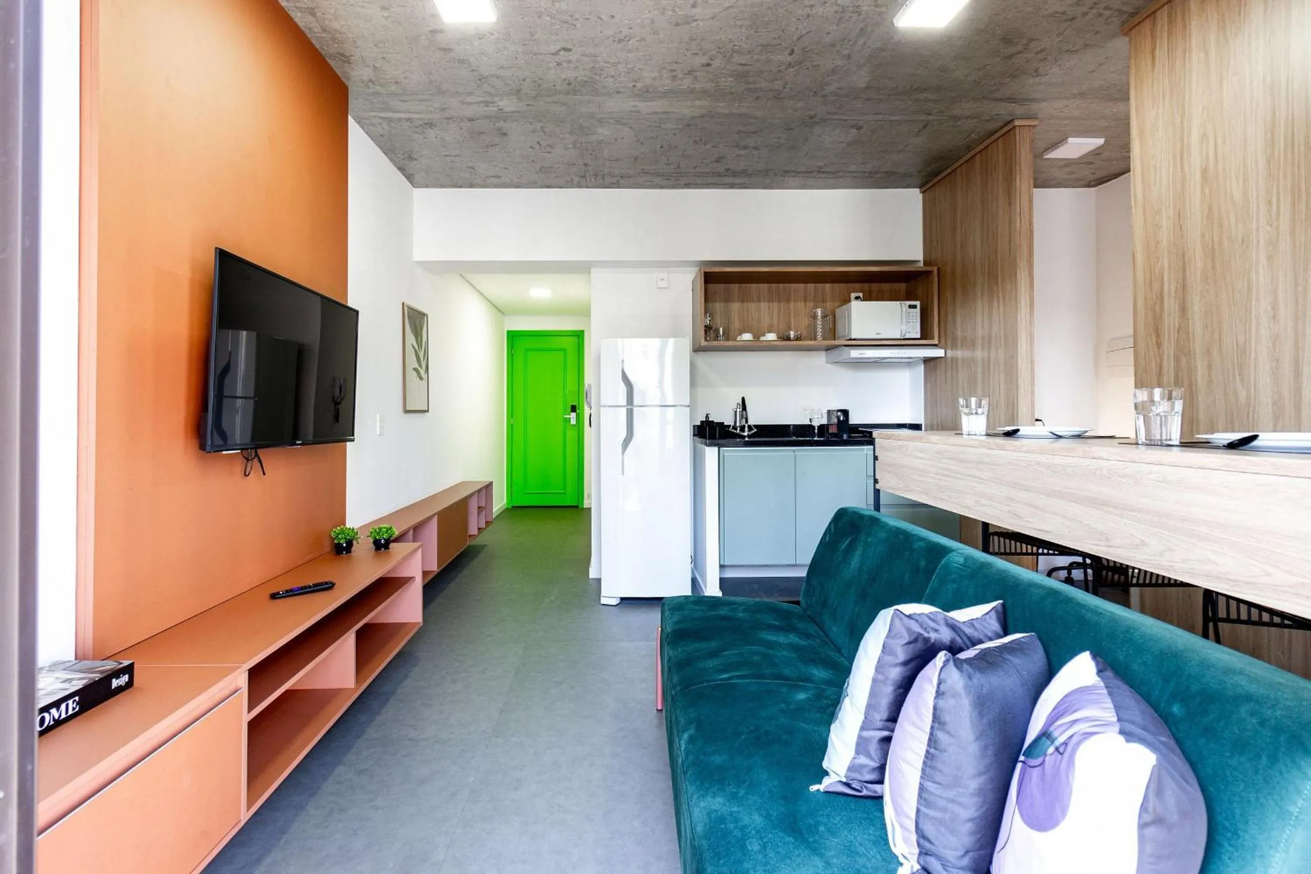 Seating area in Xtay BK30 Largo do Arouche - Estúdios aconchegantes e funcionais a 300m do metrô República