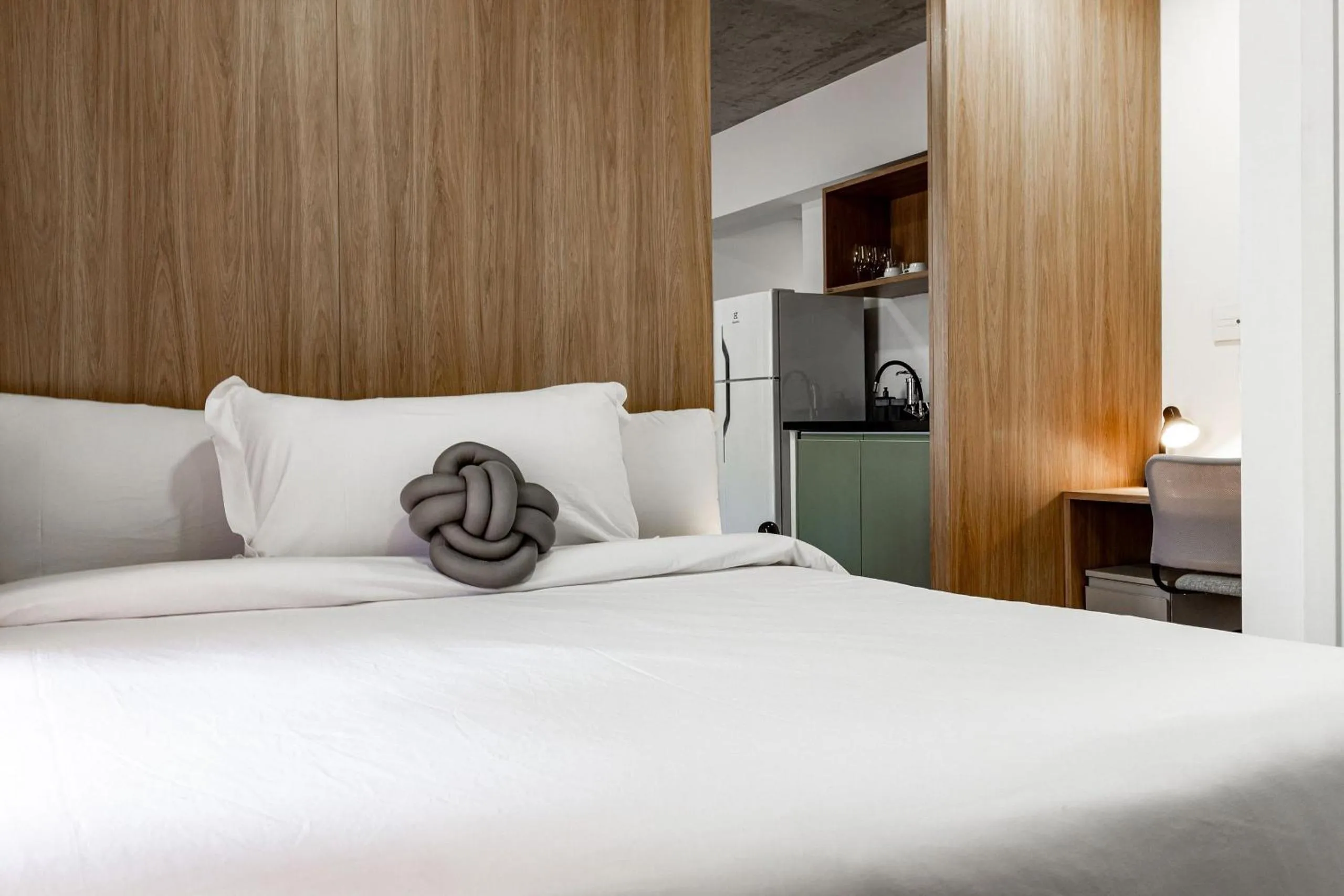 Bedroom, Bed in Xtay BK30 Largo do Arouche - Estúdios aconchegantes e funcionais a 300m do metrô República