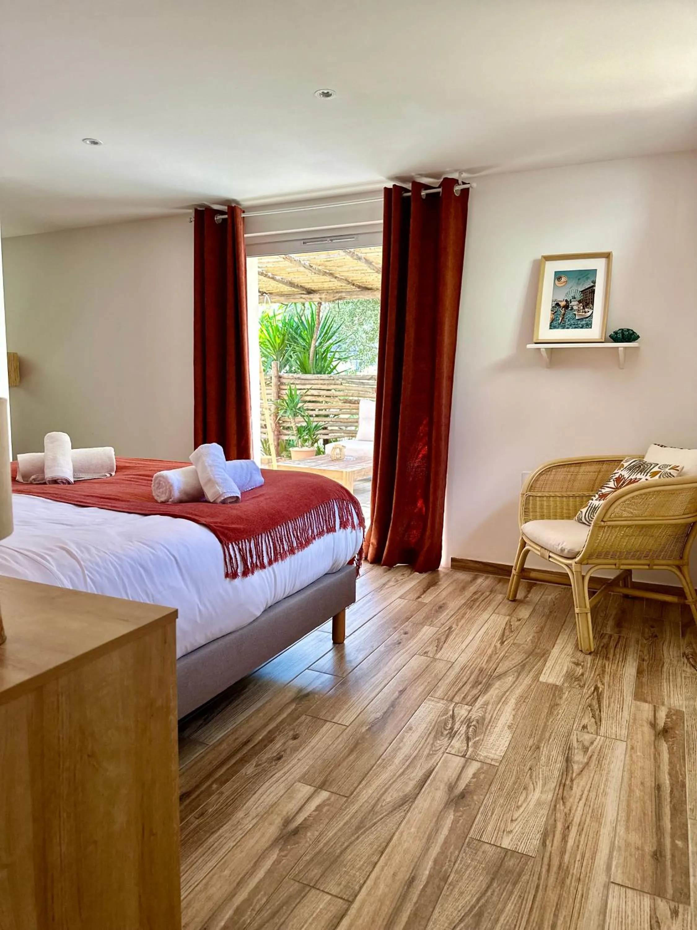 Bed in Hôtel Palombaggia